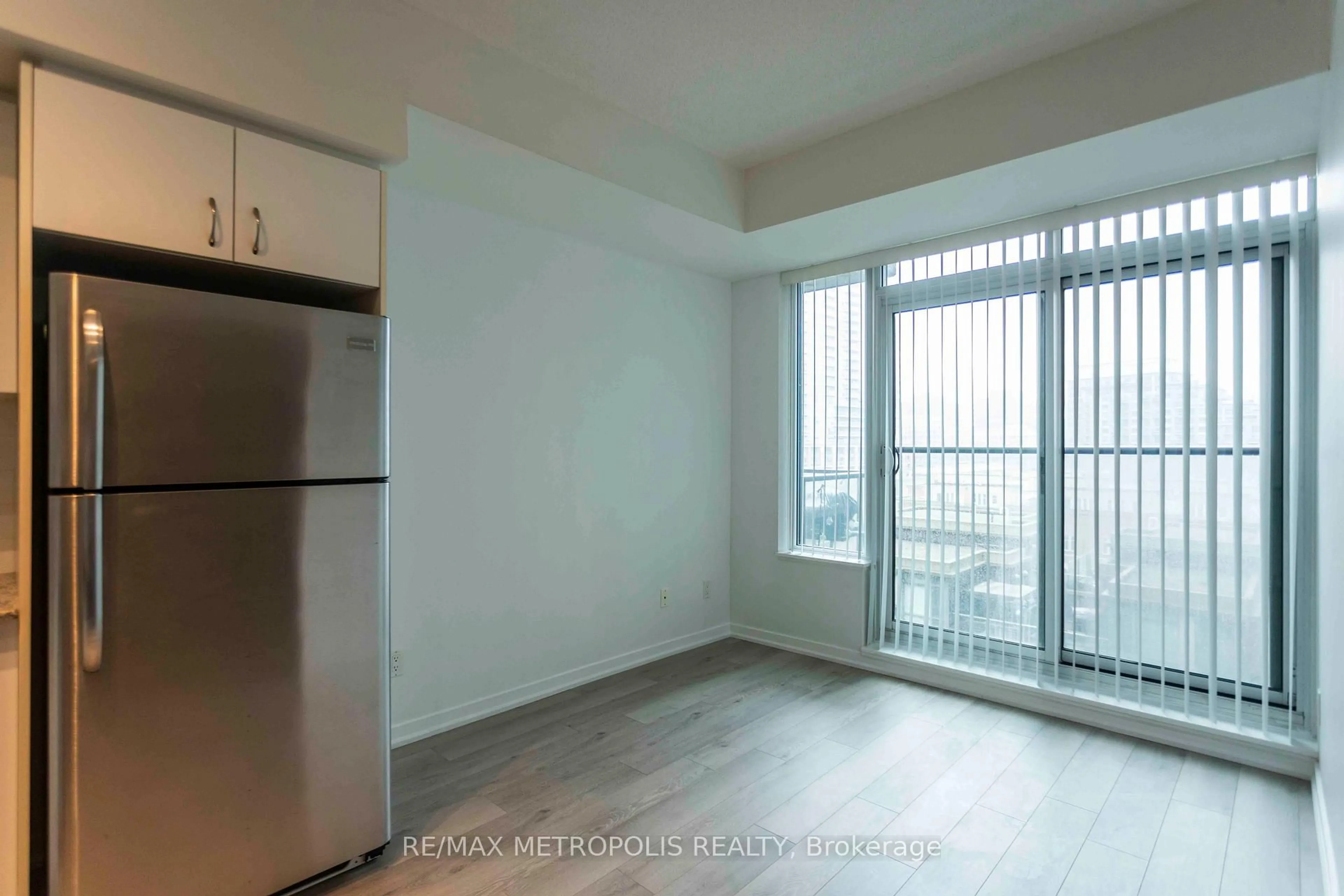 A pic of a room for 55 East Liberty St #717, Toronto Ontario M6K 3P9