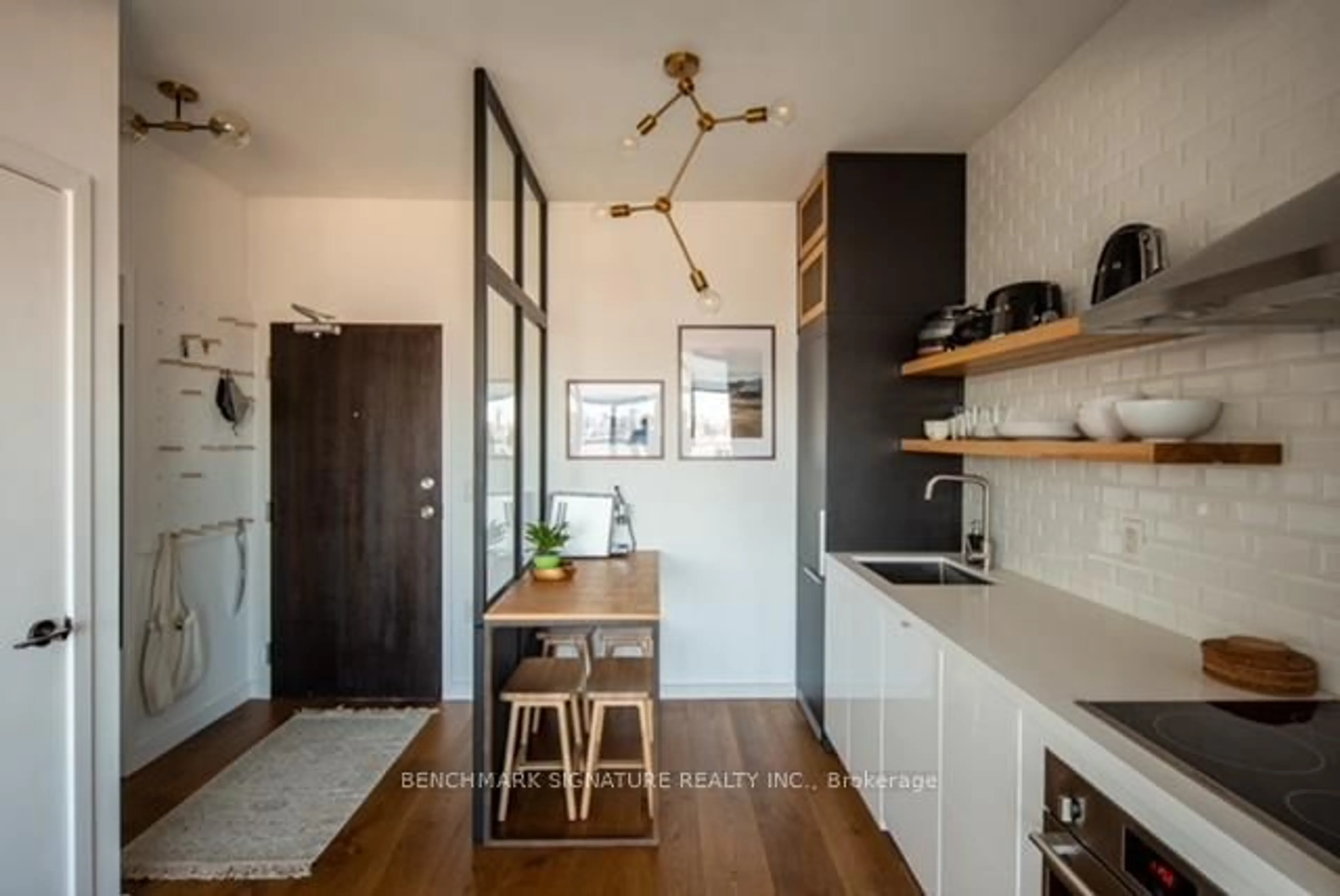 Unknown for 36 Lisgar St #PH17E, Toronto Ontario M6J 0C7