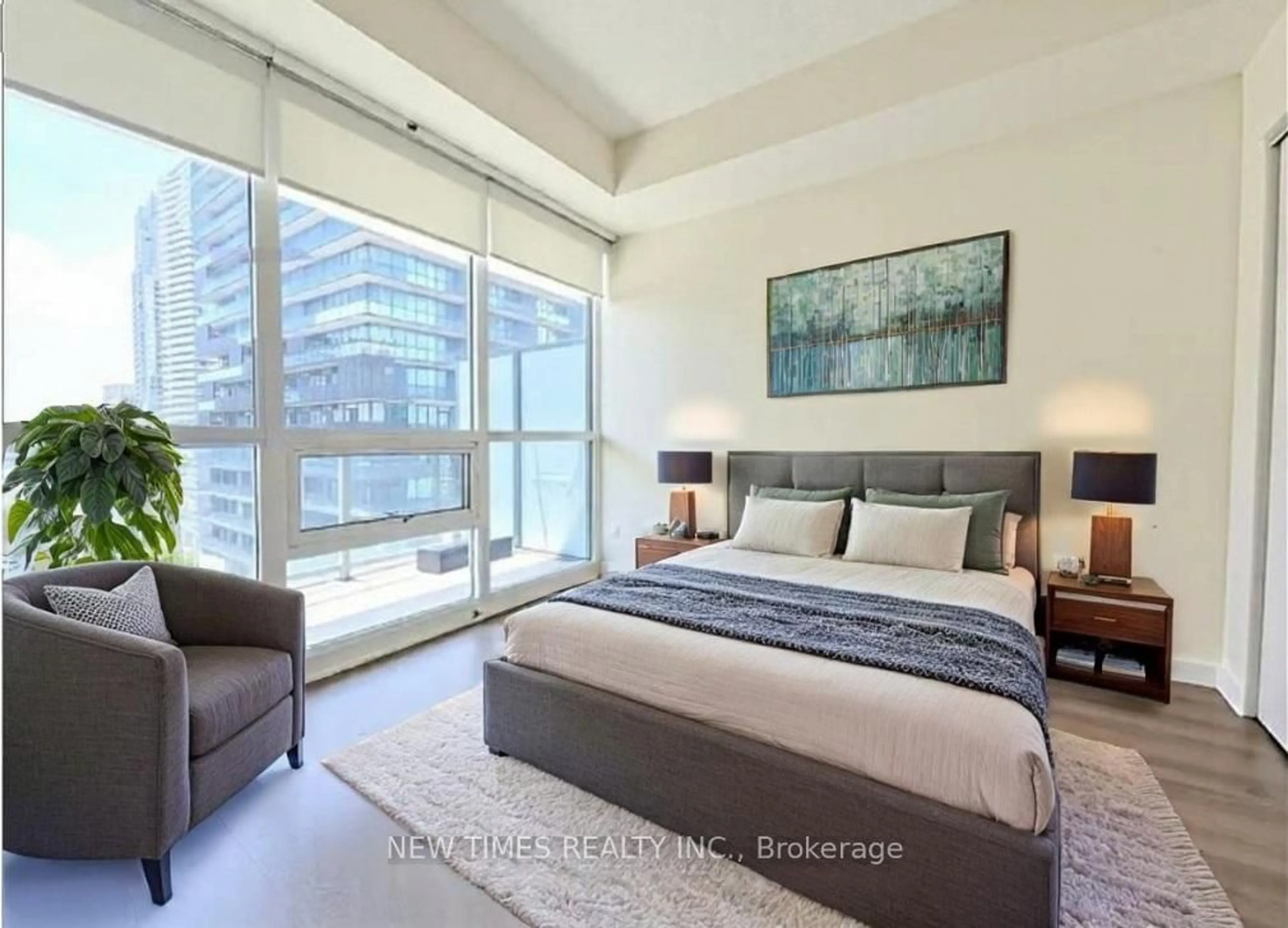 Bedroom with bed, unknown for 30 Roehampton Ave #2011, Toronto Ontario M4P 0B9