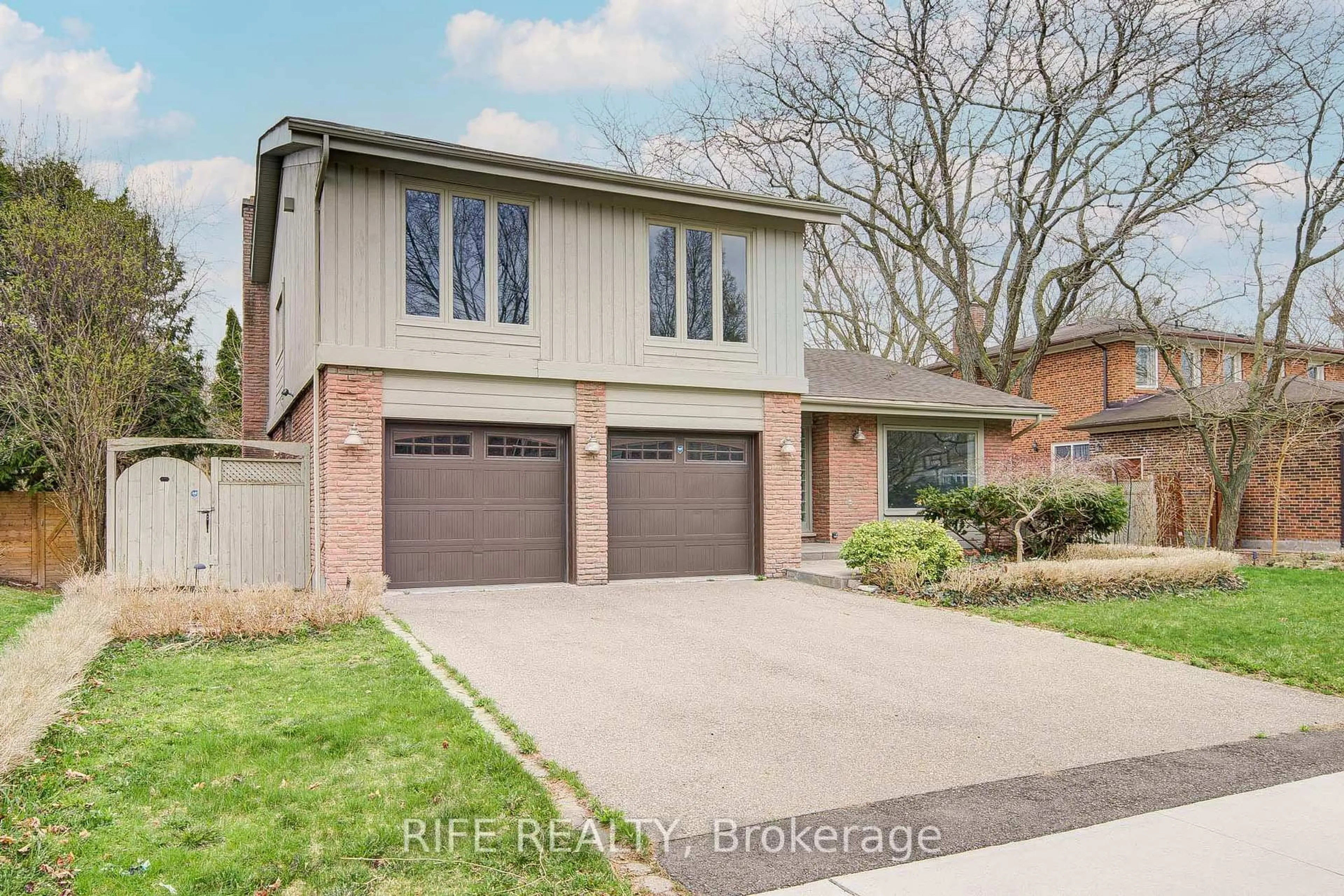 Home with brick exterior material, street for 17 Bramble Dr, Toronto Ontario M3B 2E9