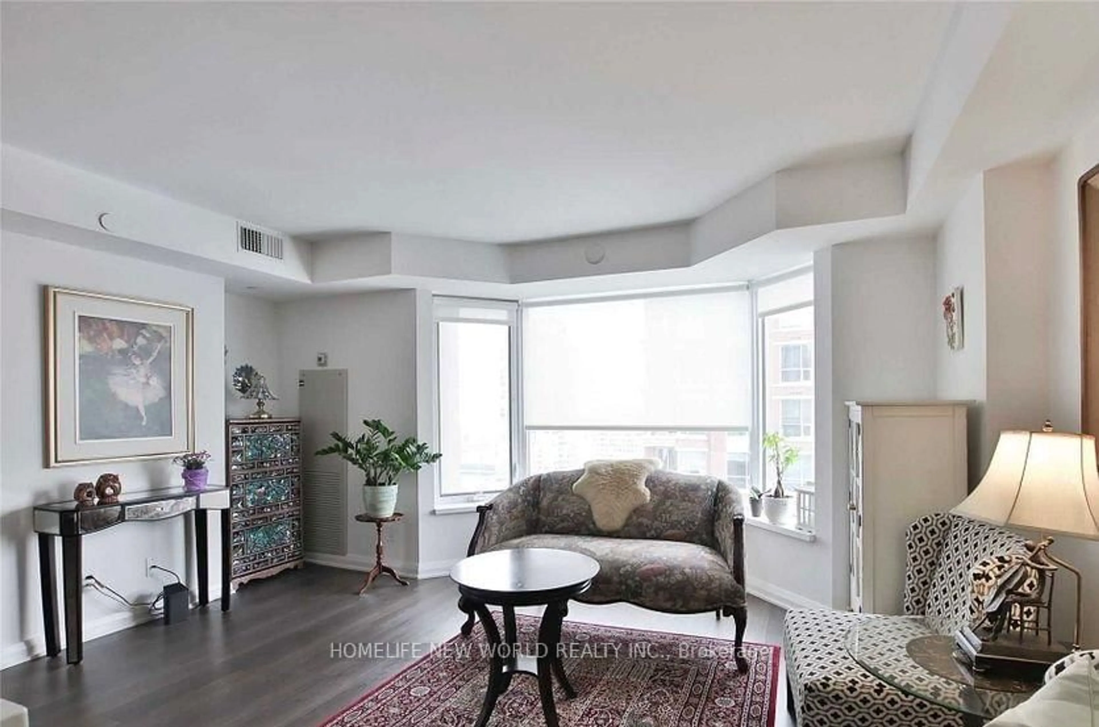 Living room with furniture, unknown for 155 YORKVILLE Ave #2313, Toronto Ontario M5R 0B4