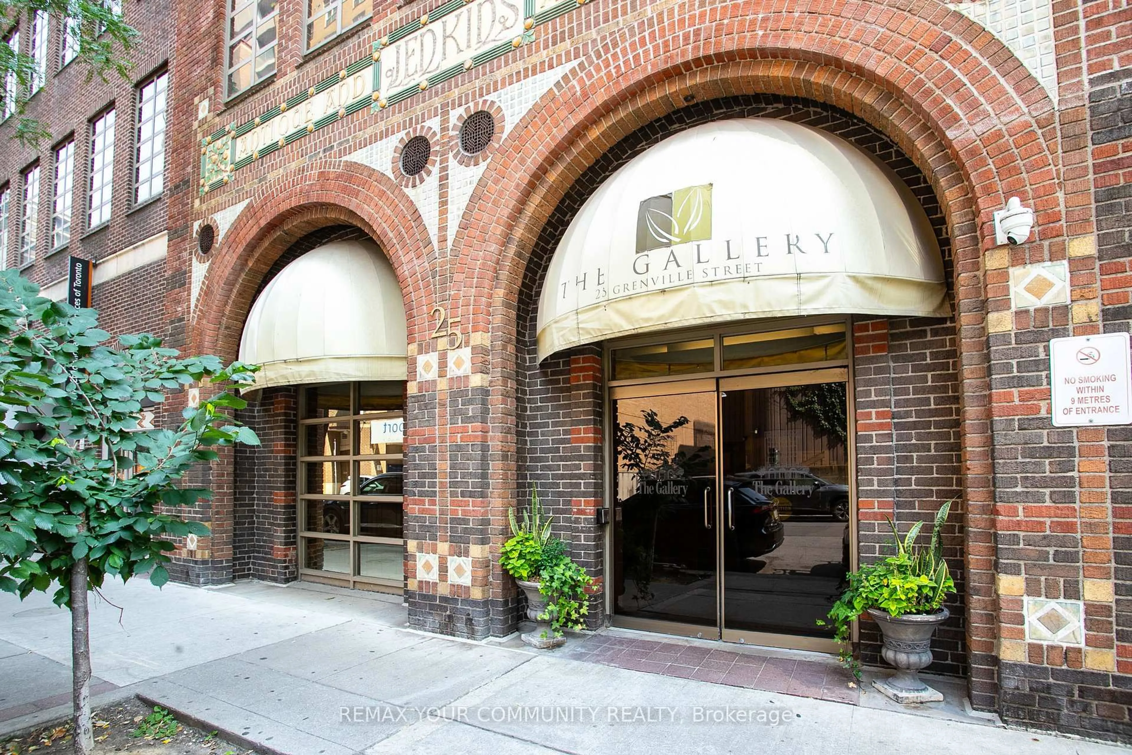 Unknown for 25 Grenville St #1103, Toronto Ontario M4Y 2X5