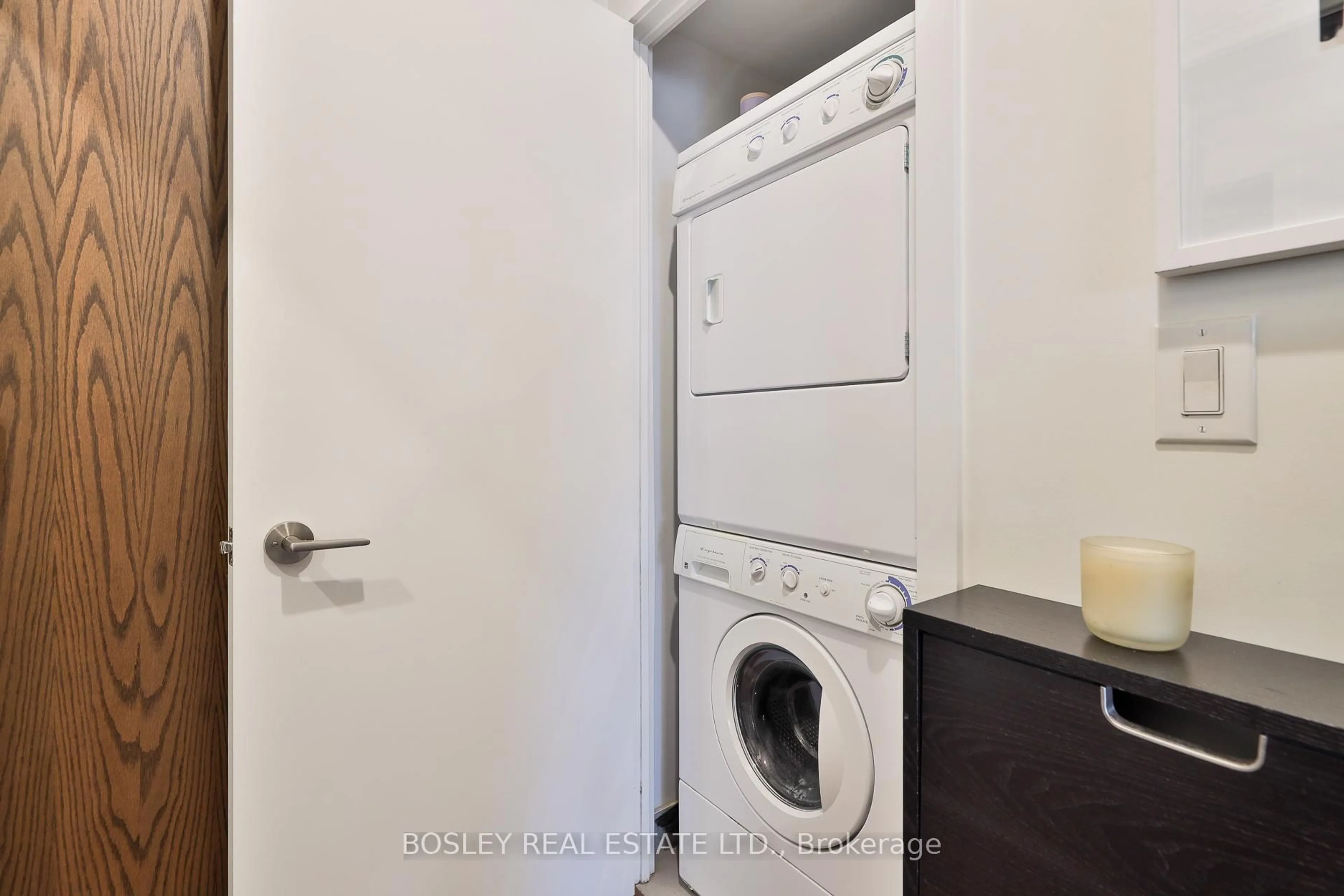 Laundry room for 260 Sackville St #315, Toronto Ontario M5A 0B3