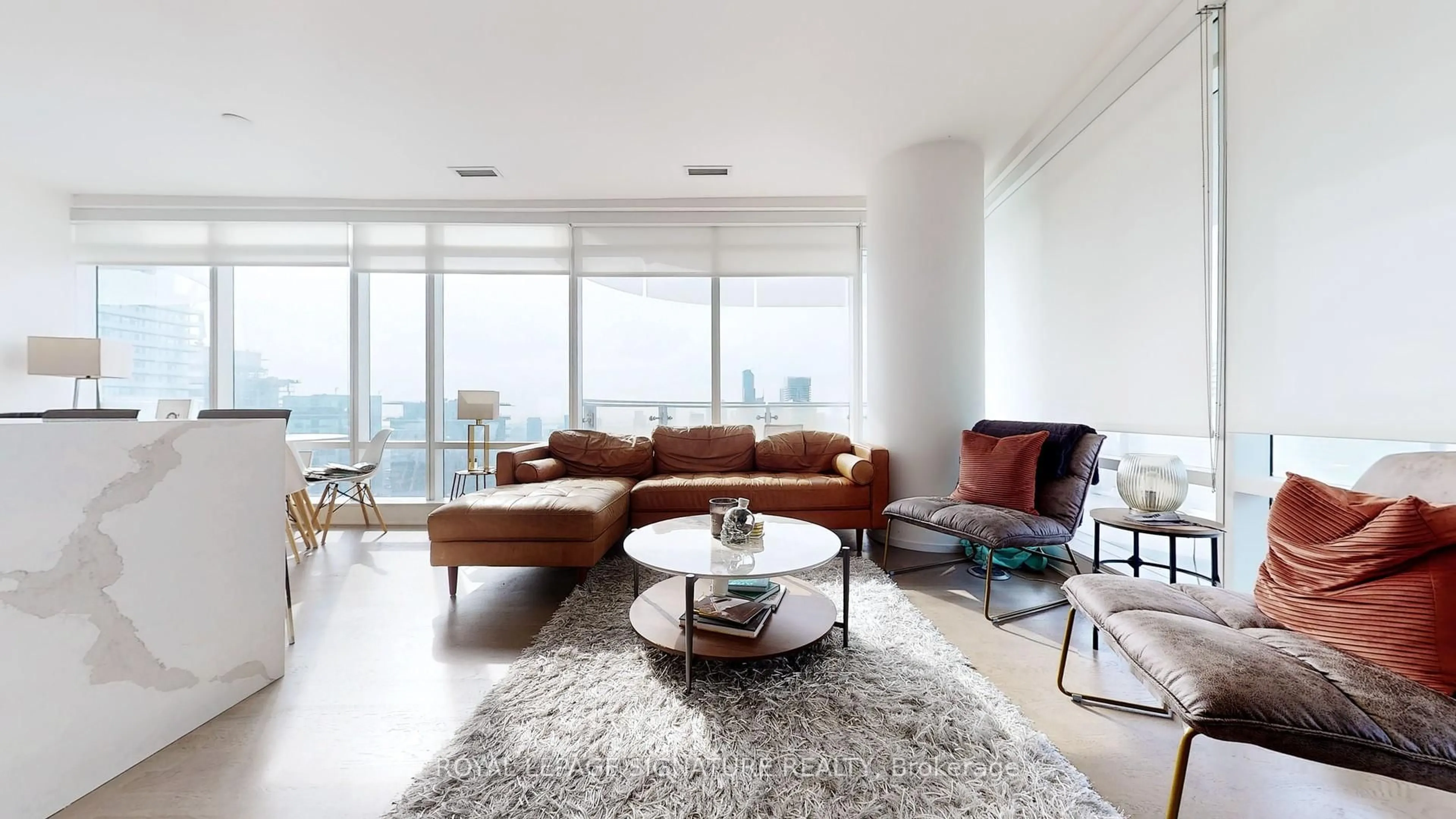 Living room with furniture, unknown for 1 Bloor St #4406, Toronto Ontario M4W 0A8