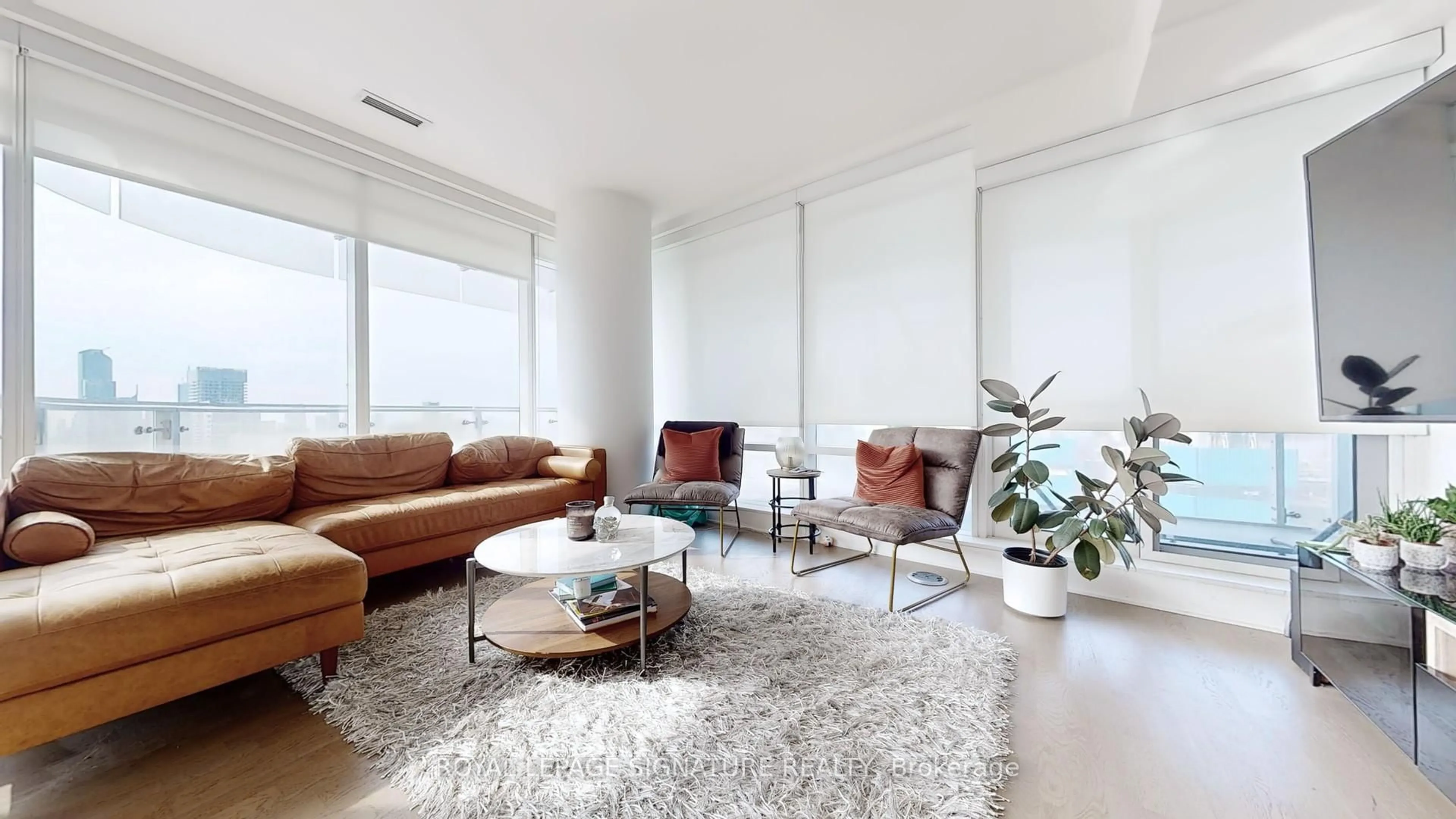 Living room with furniture, unknown for 1 Bloor St #4406, Toronto Ontario M4W 0A8