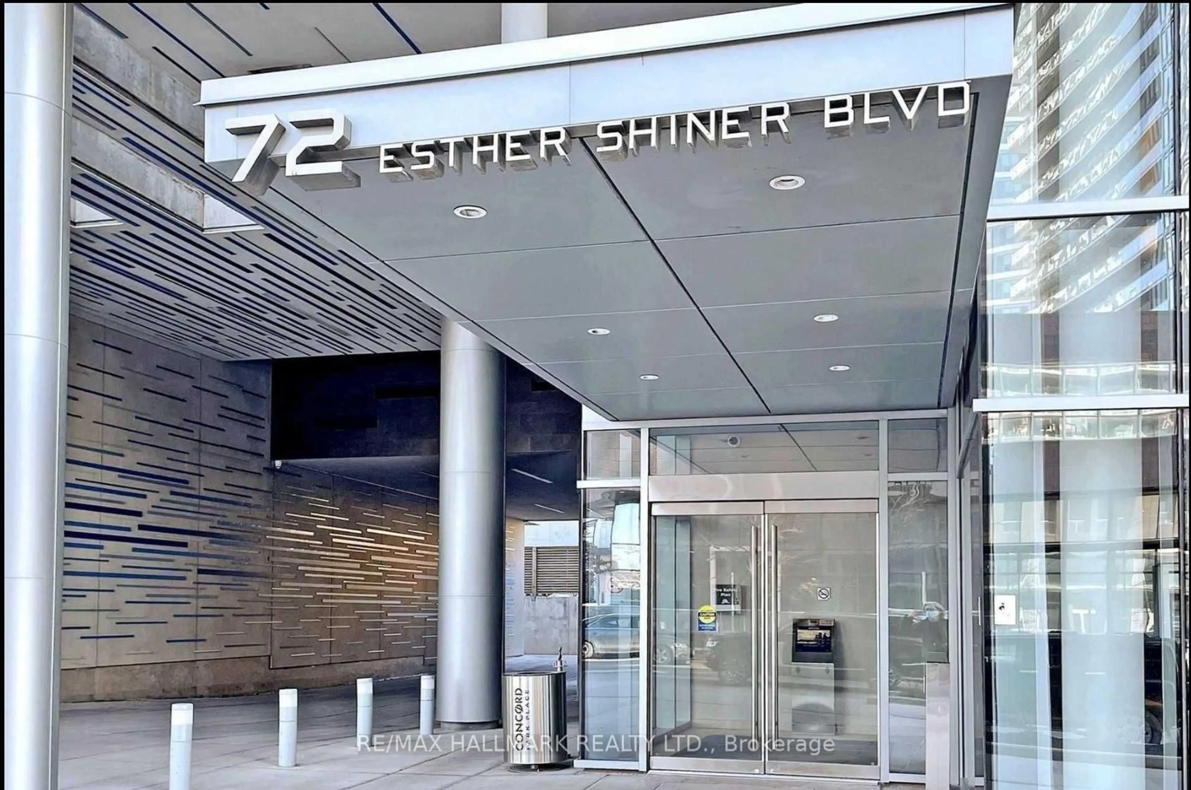 Indoor foyer for 72 Esther Shiner Blvd #1510, Toronto Ontario M2K 2X9