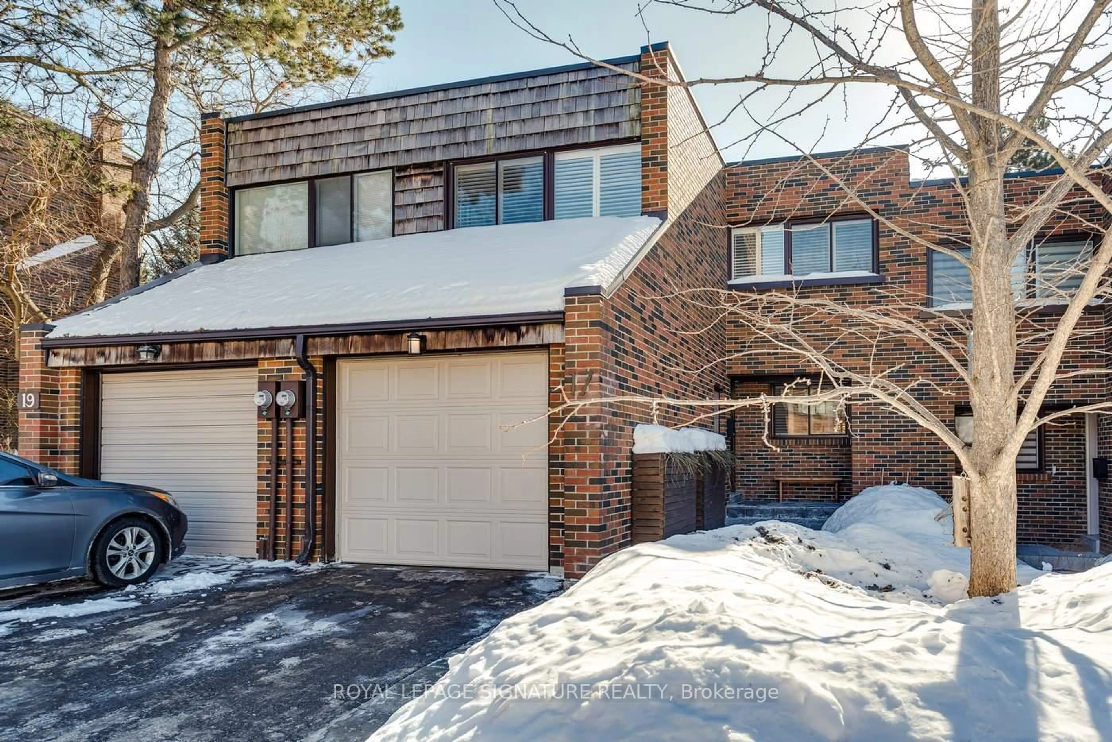 Home with brick exterior material, street for 17 Carl Shepway, Toronto Ontario M2J 1X3