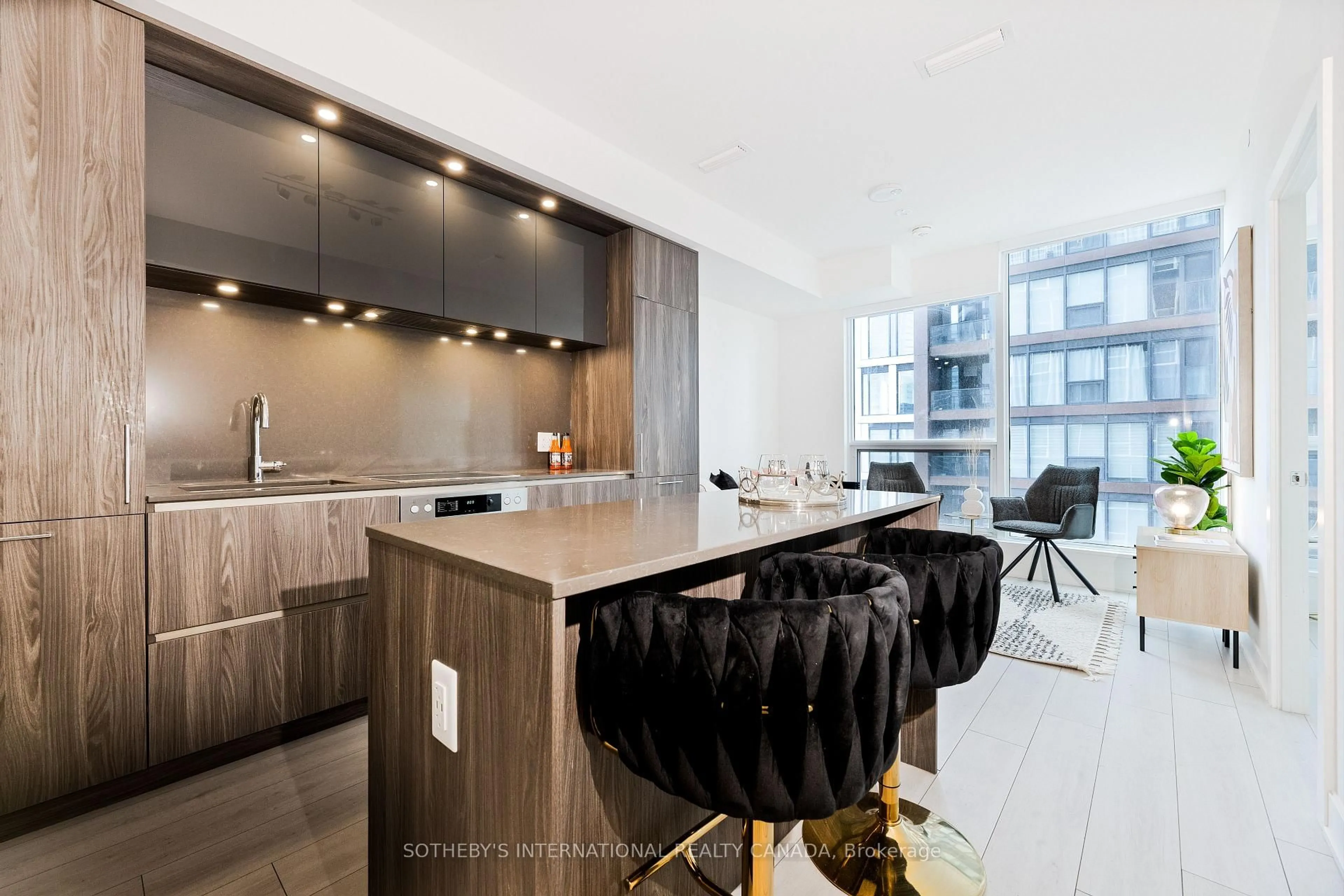 Contemporary kitchen, unknown for 35 Mercer St #2411, Toronto Ontario M5V 0V1