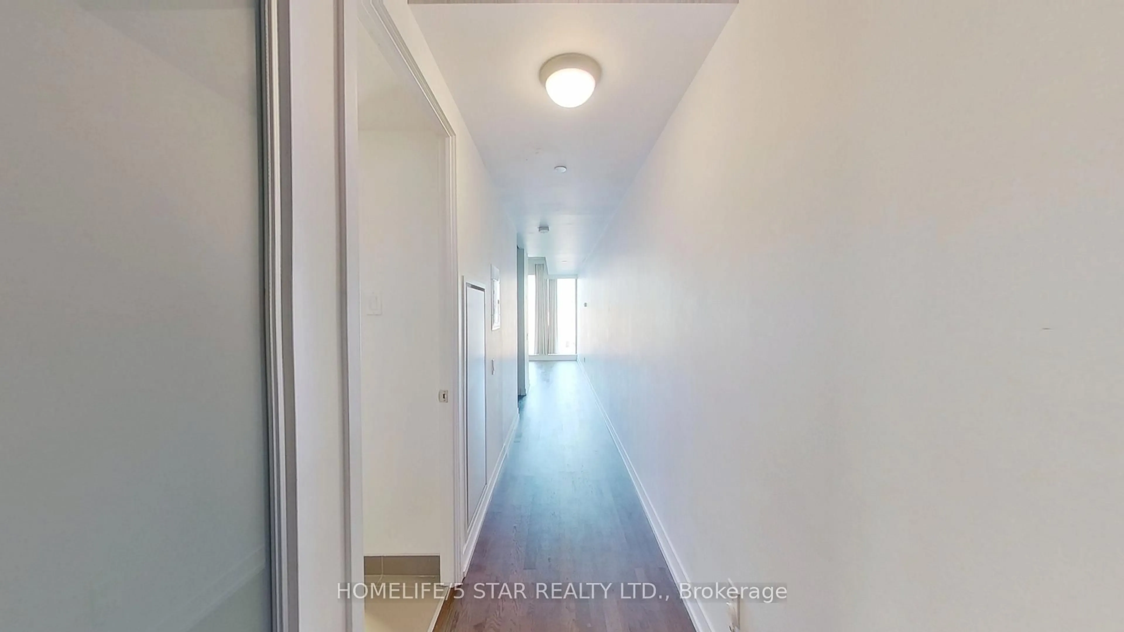 Unknown for 560 KING St #512, Toronto Ontario M5V 0L5