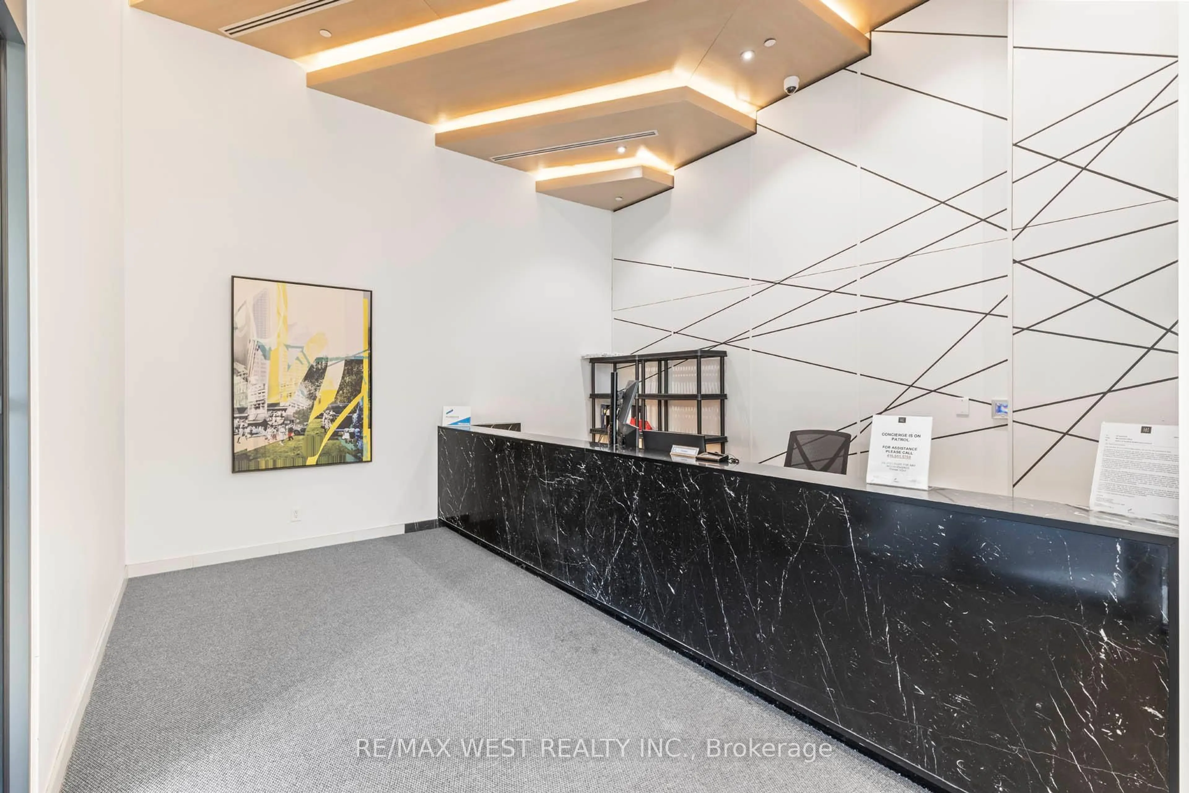 Lobby for 159 Wellesley St #1010, Toronto Ontario M4Y 0H5