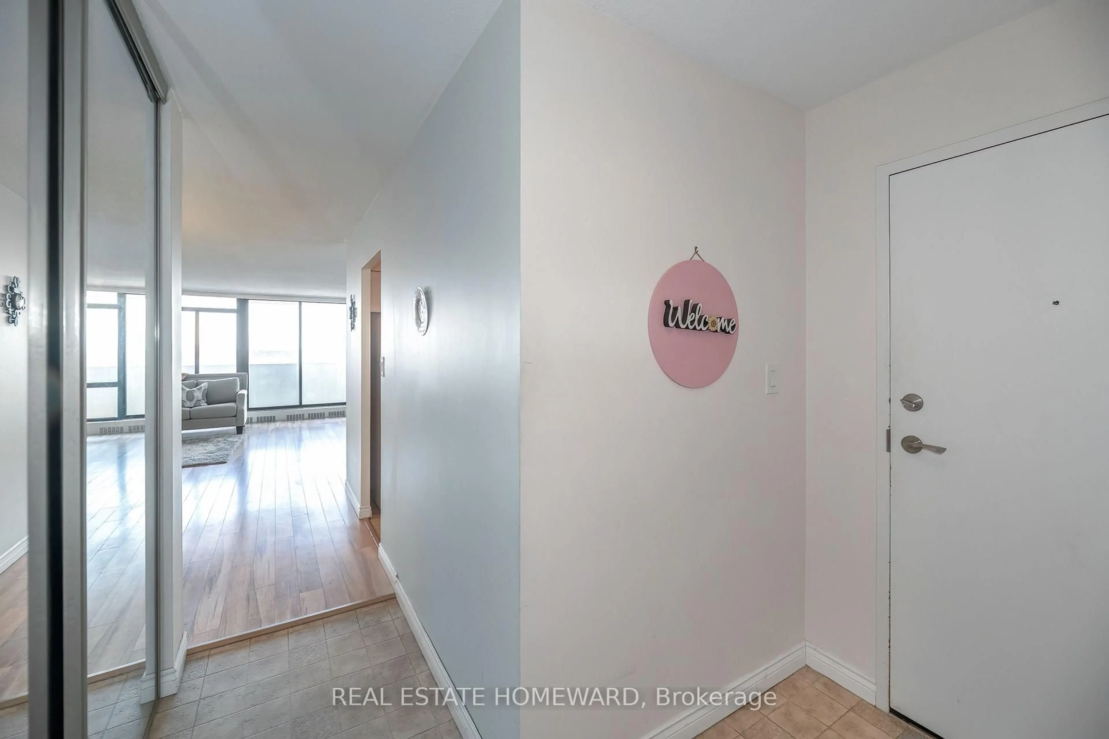 Indoor entryway for 3300 Don Mills Rd #1202, Toronto Ontario M2J 4X7