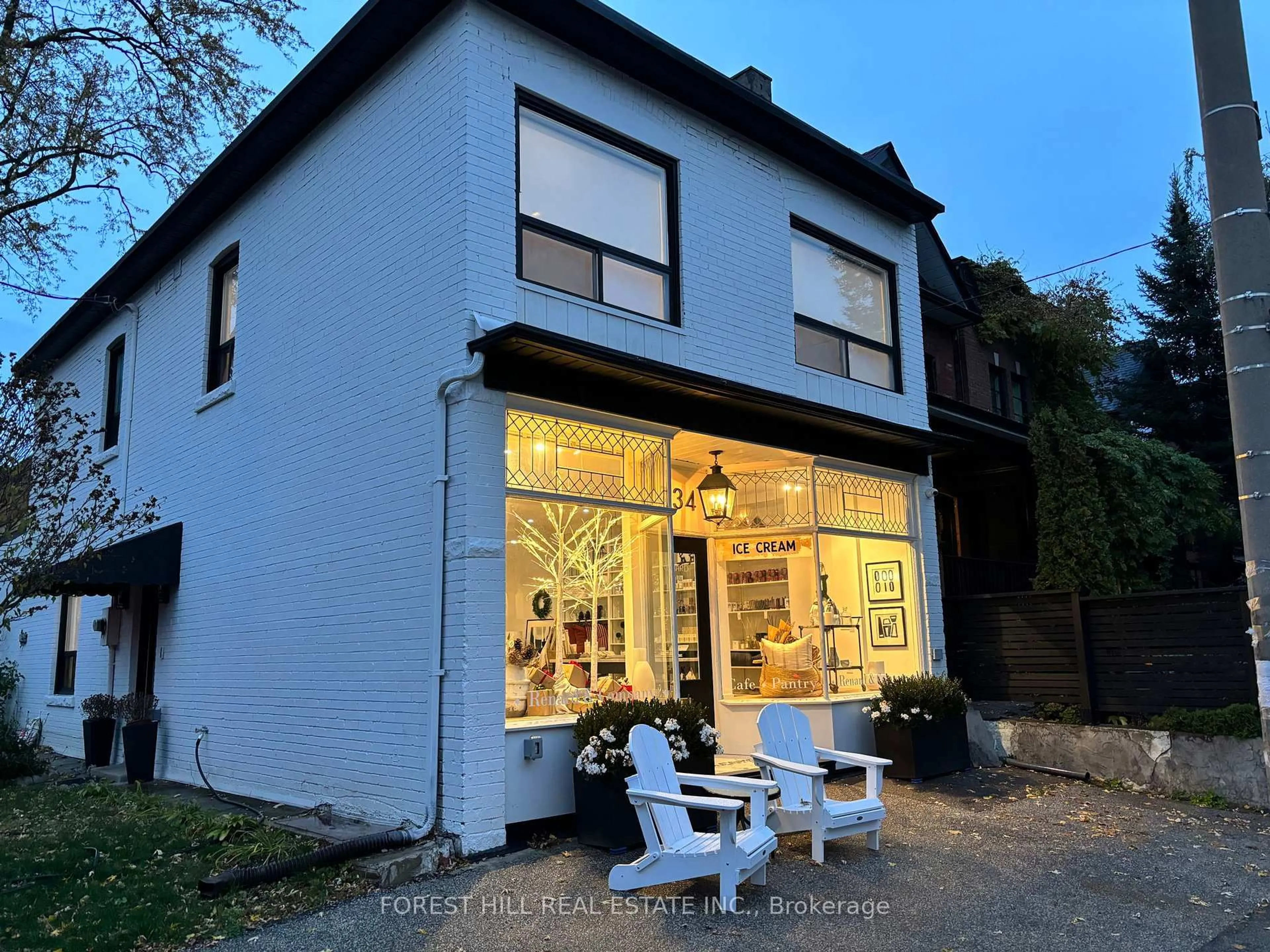 Unknown for 134 Tyrrel Ave, Toronto Ontario M6G 2G5