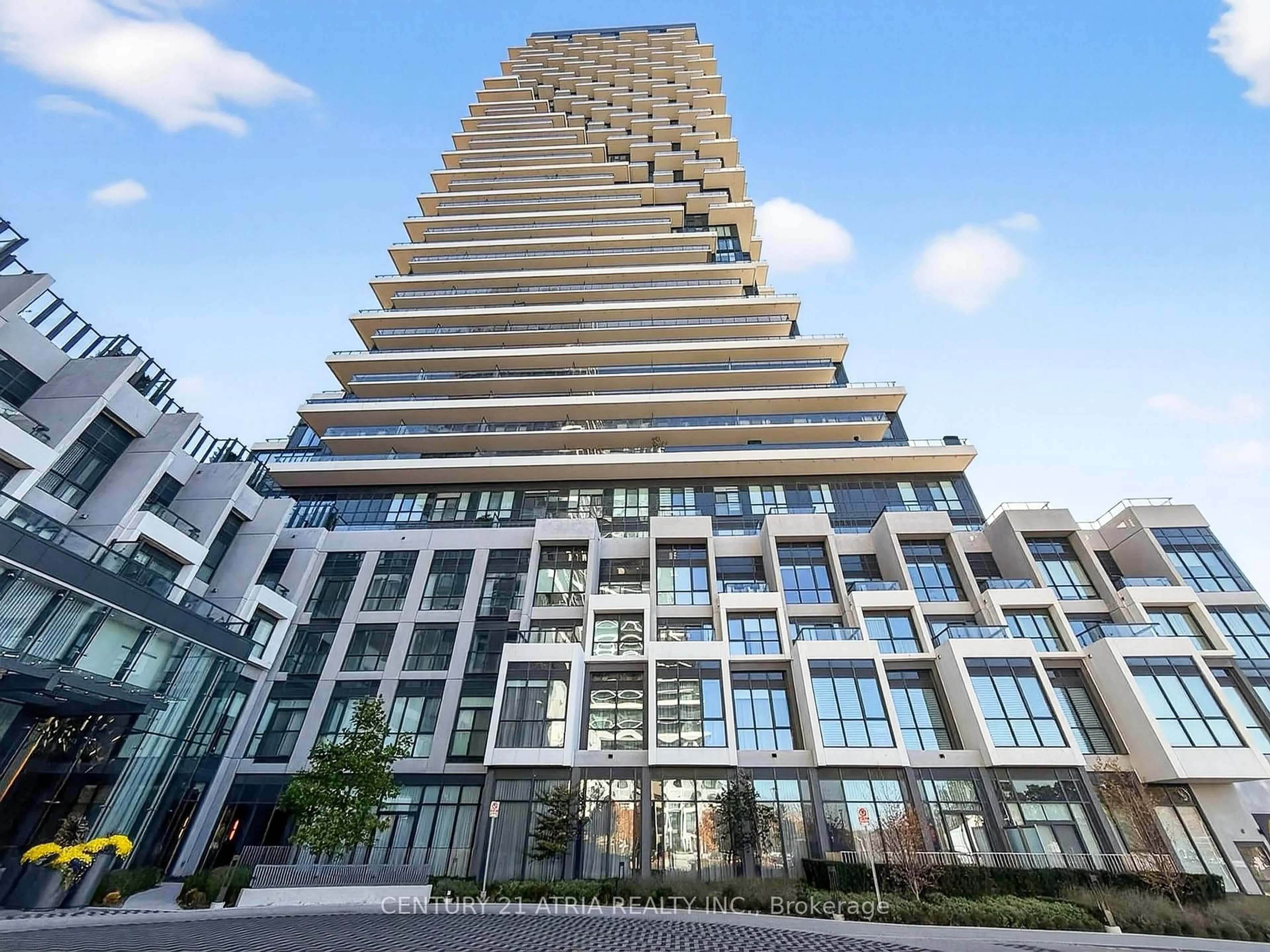 Indoor foyer for 30 Inn On The Park Dr #802, Toronto Ontario M3C 0P7