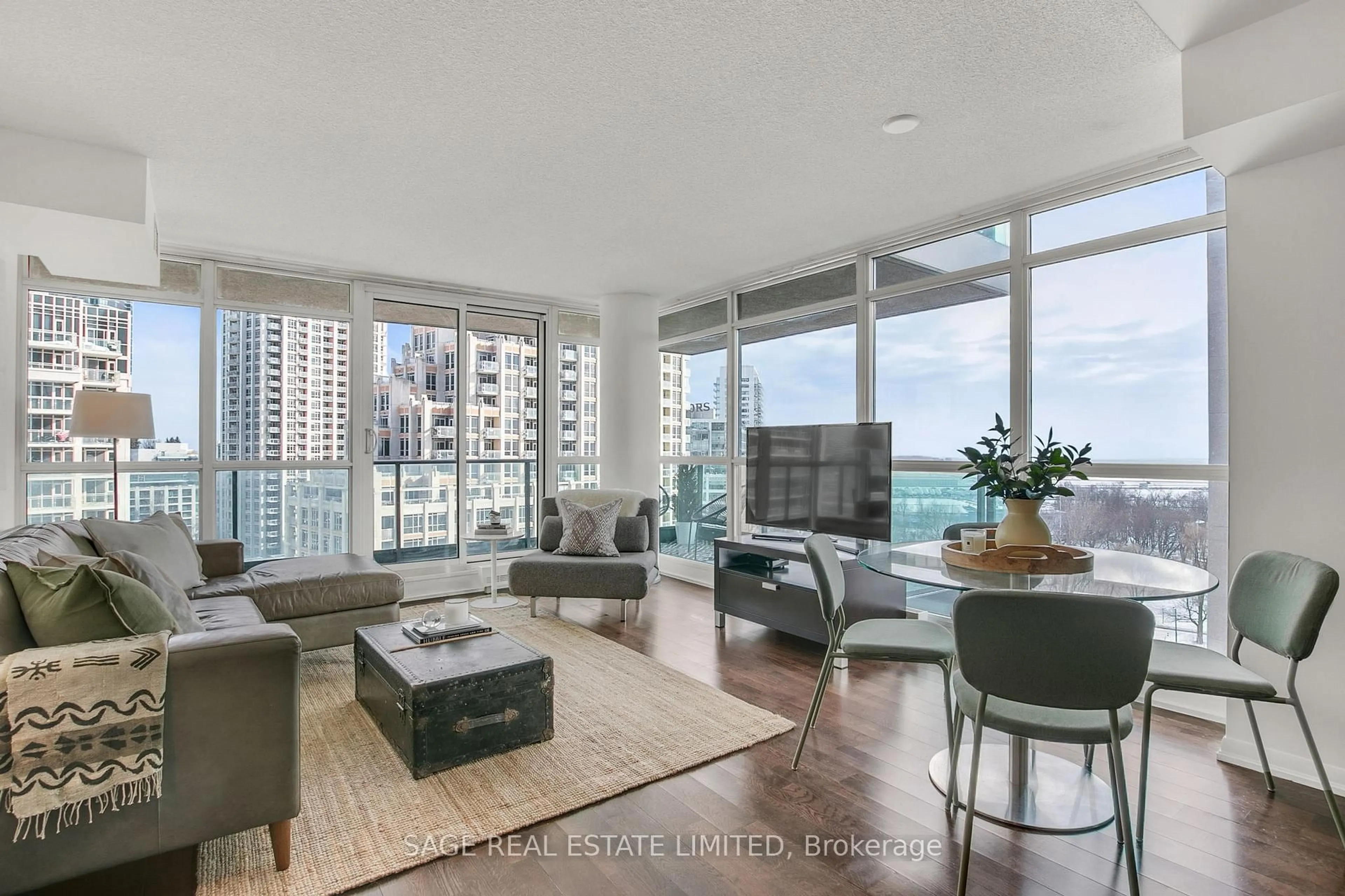 Living room with furniture, unknown for 209 Fort York Blvd #1271, Toronto Ontario M5V 1B1