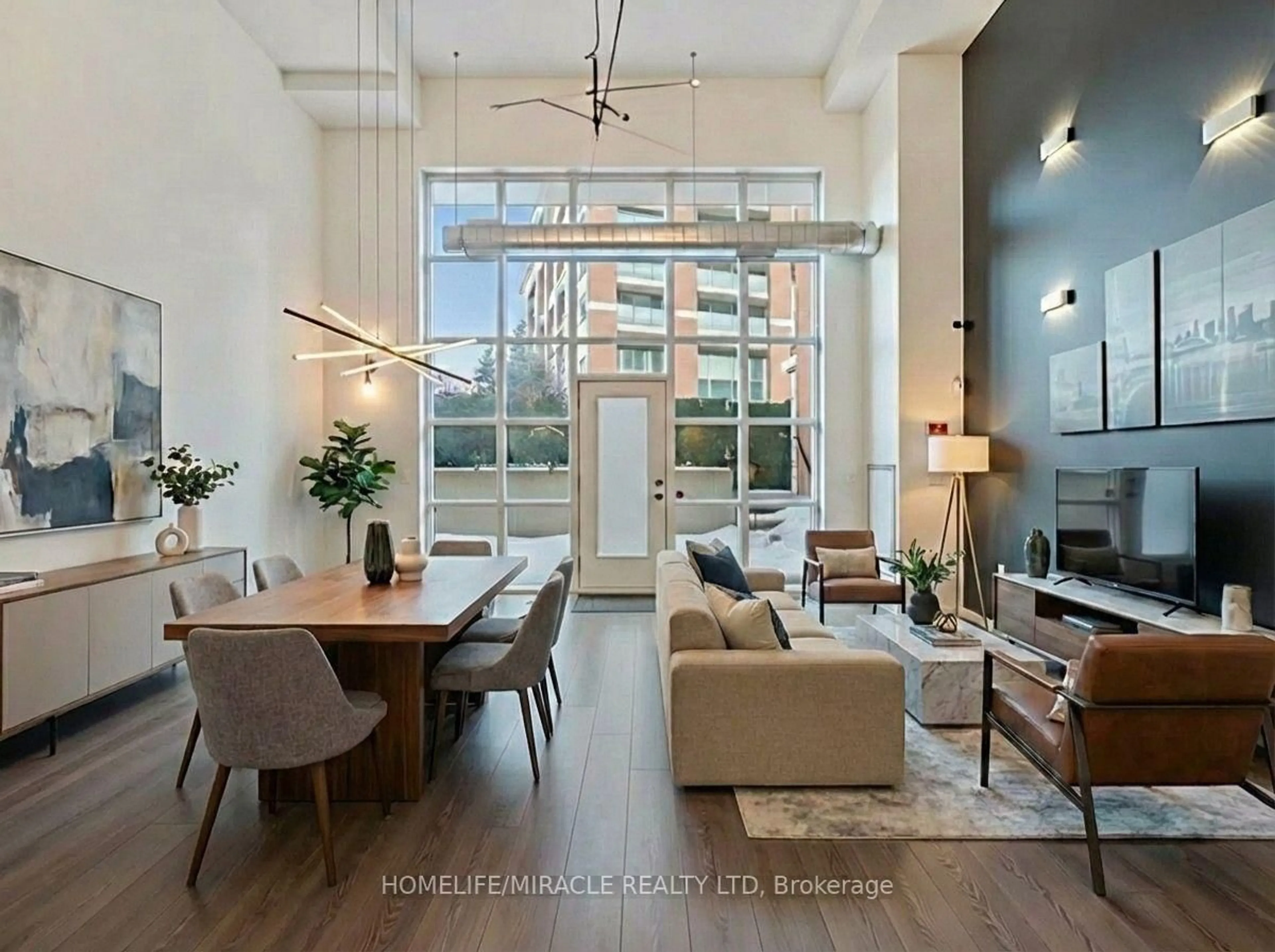 Unknown for 125 Western Battery Rd #103, Toronto Ontario M6K 3R8