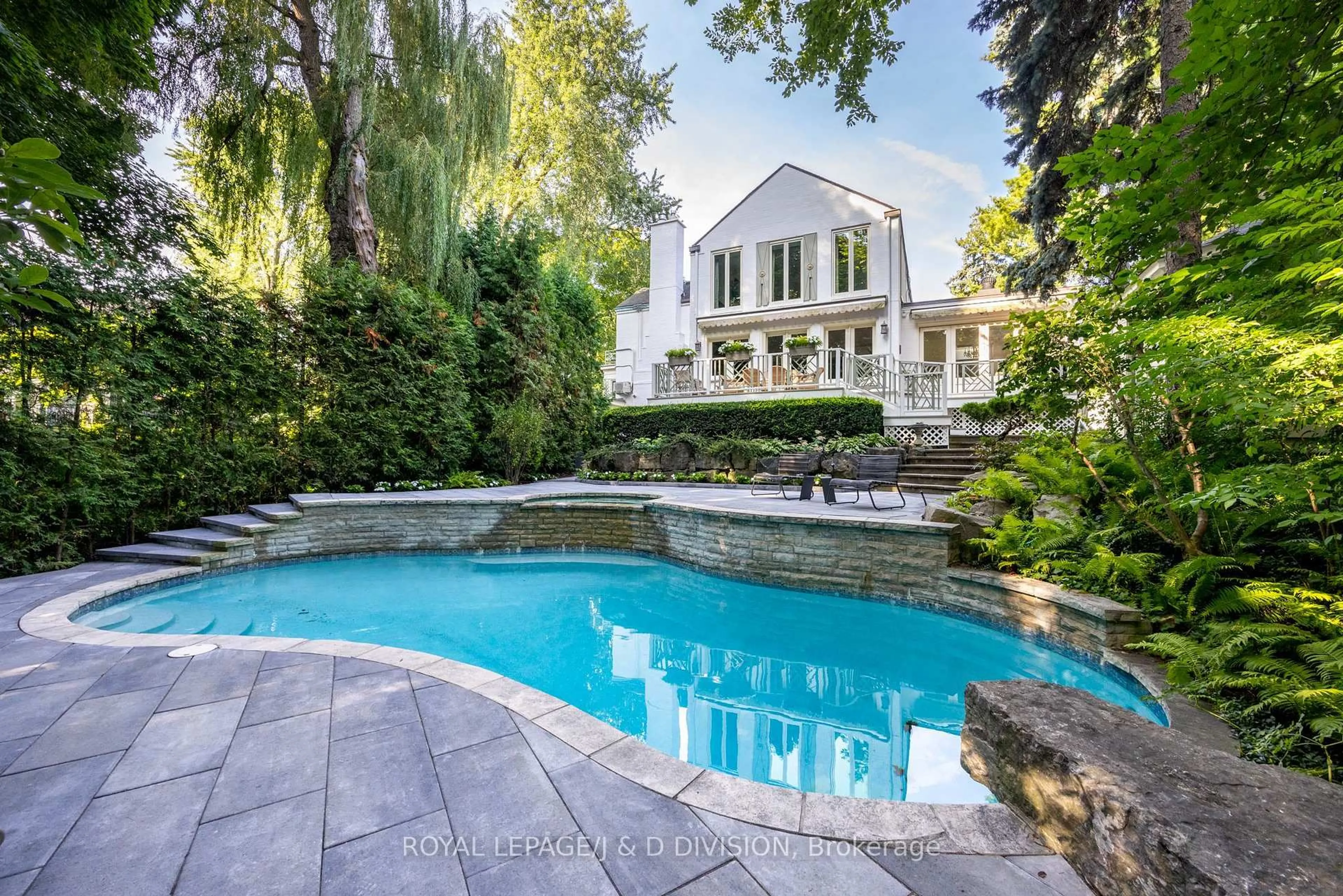 Pool for 12 Forest Glen Cres, Toronto Ontario M4N 2E8