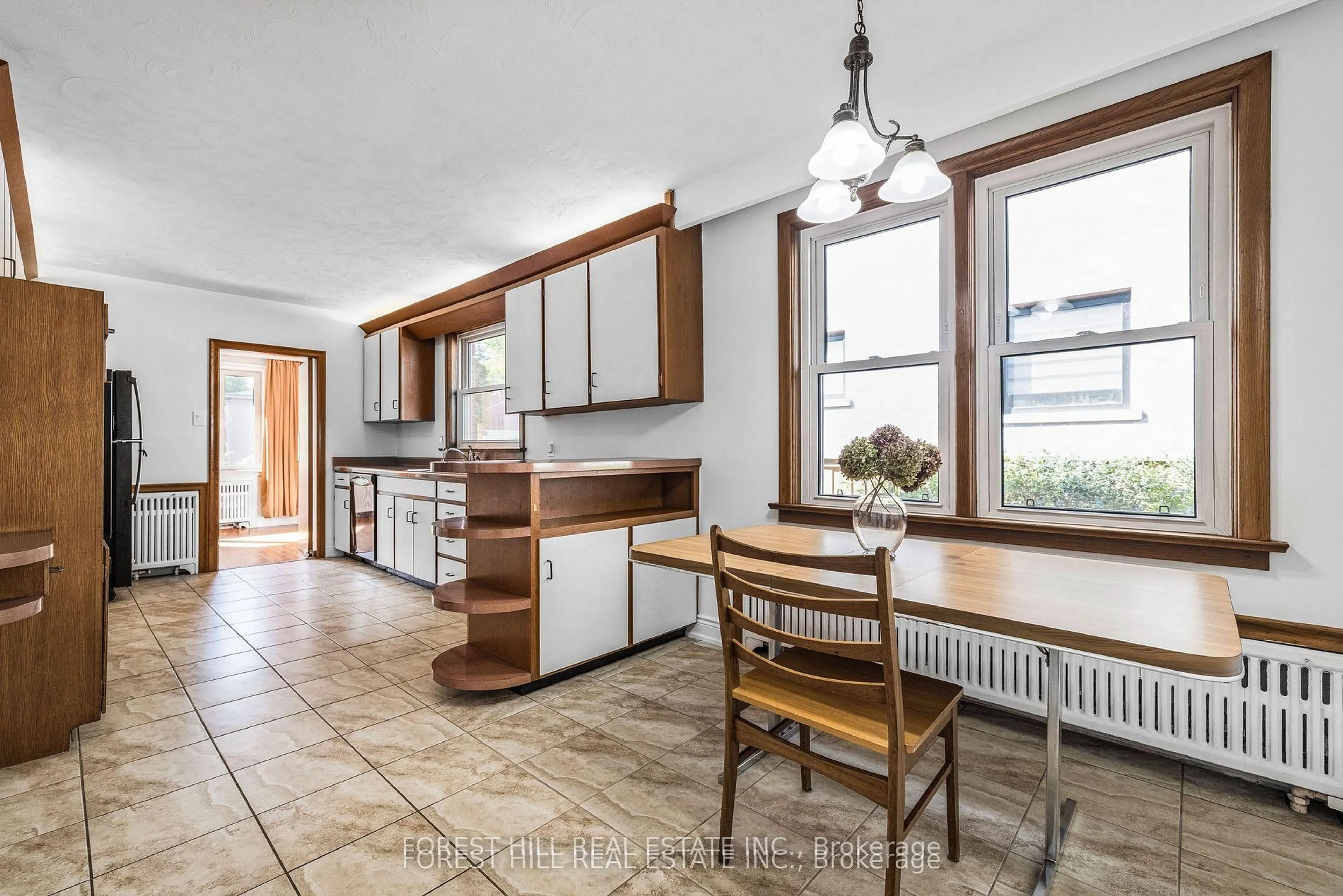 Unknown for 18 Irvington Cres, Toronto Ontario M2N 2Z1