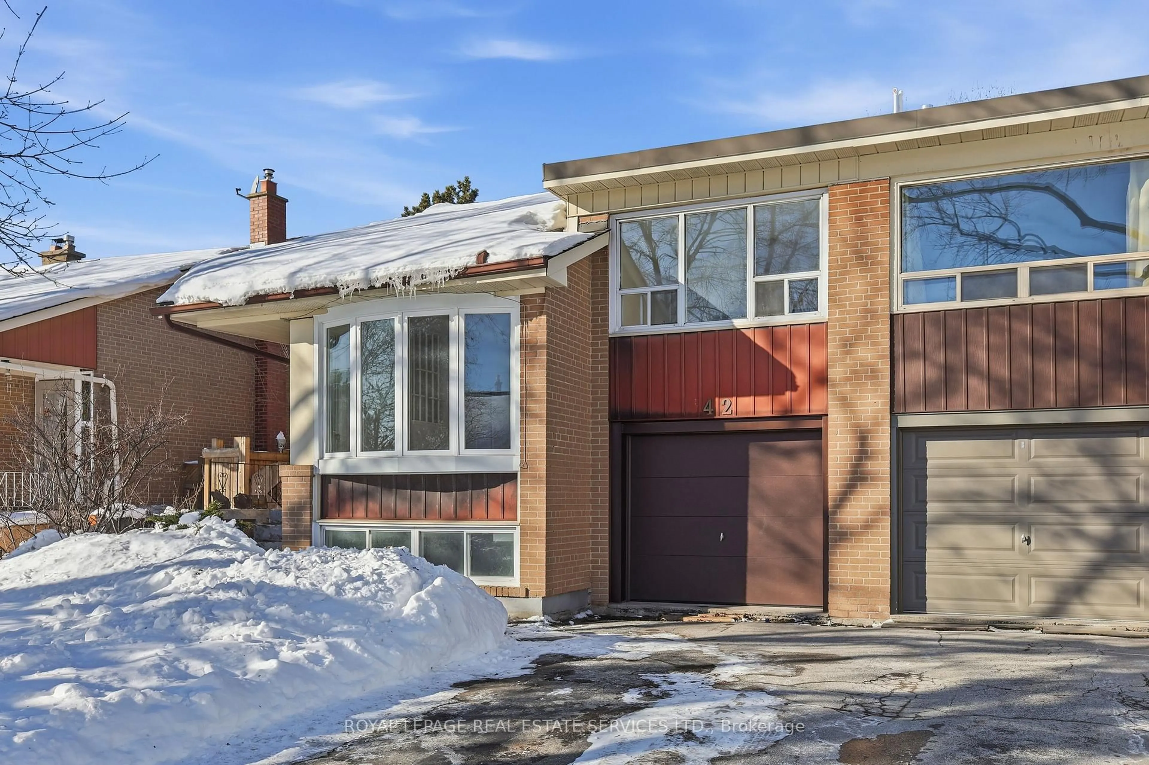 Home with brick exterior material, street for 42 Pinemore Cres, Toronto Ontario M3A 1W6