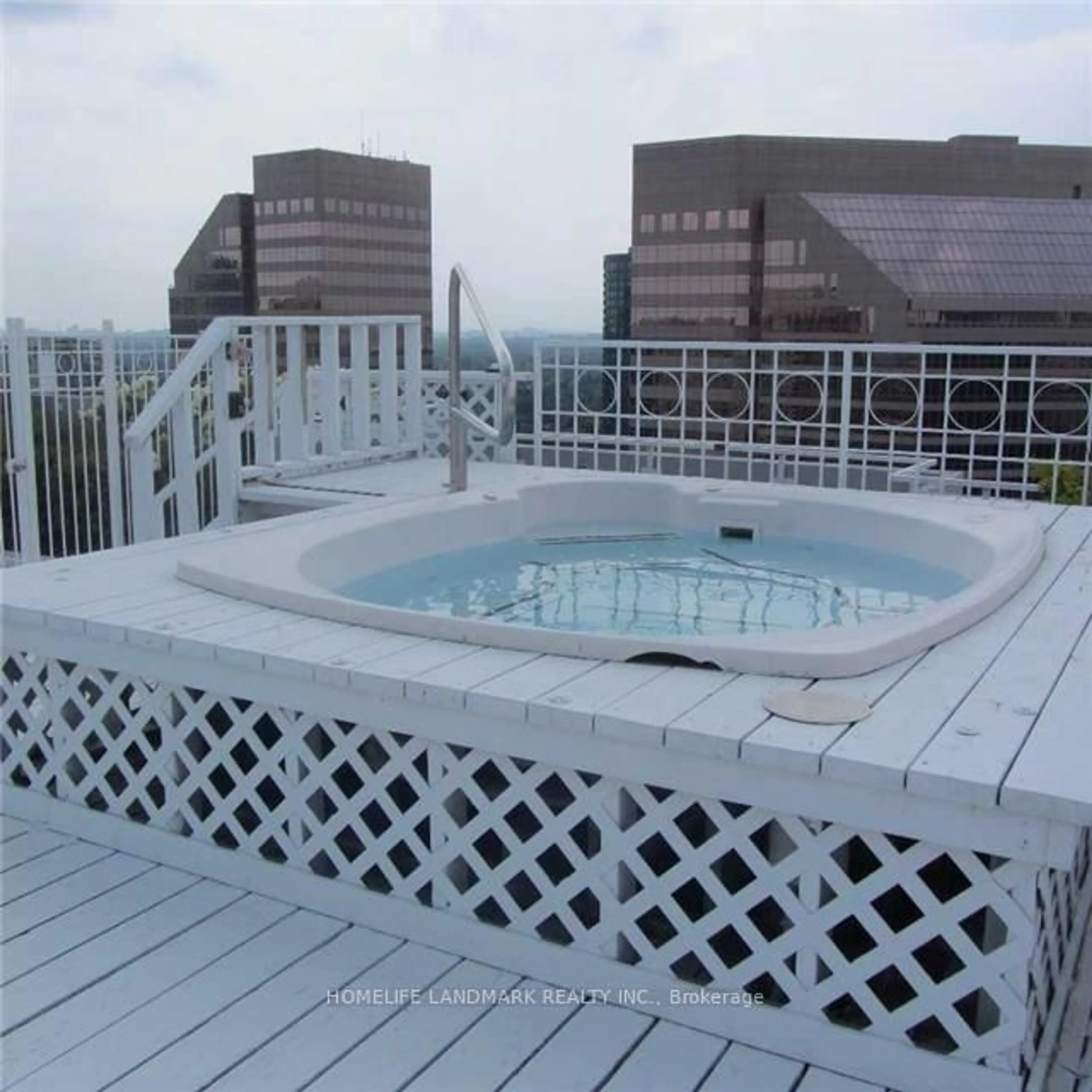 Pool for 7 Bishop Ave #2213, Toronto Ontario M2M 4J4