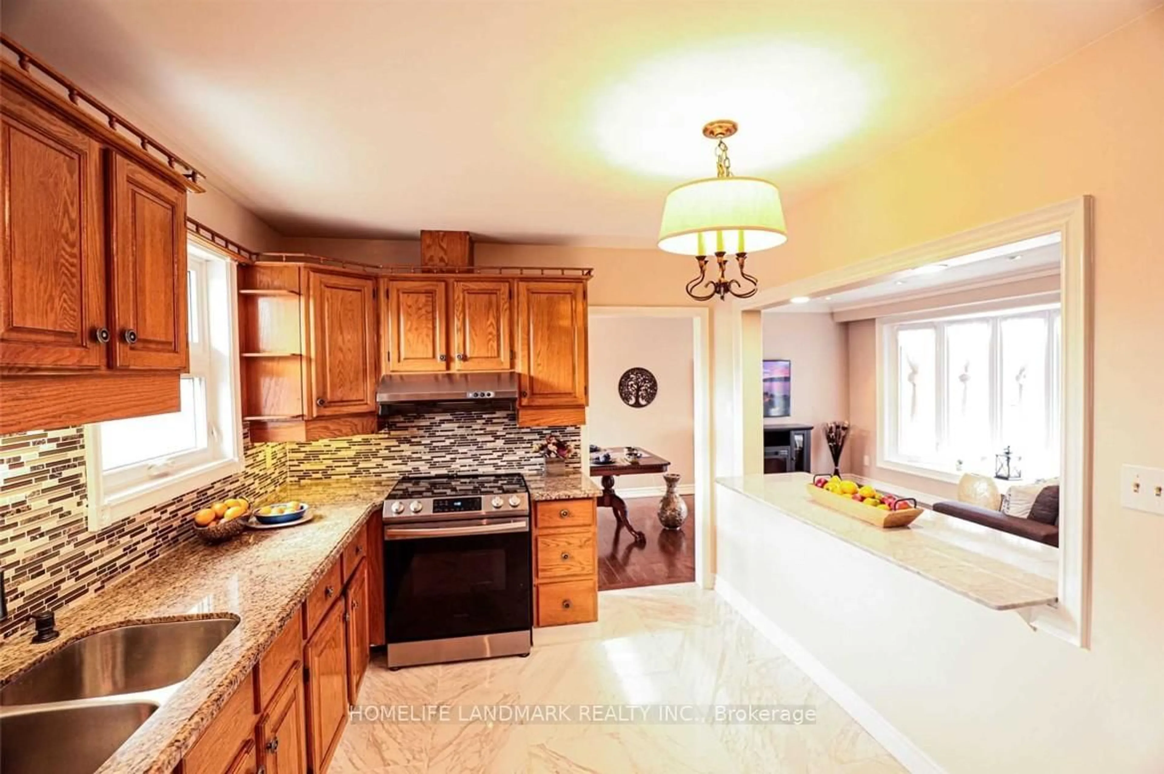 Open concept kitchen, ceramic/tile floor for 50 Slidell Cres, Toronto Ontario M3A 2C4