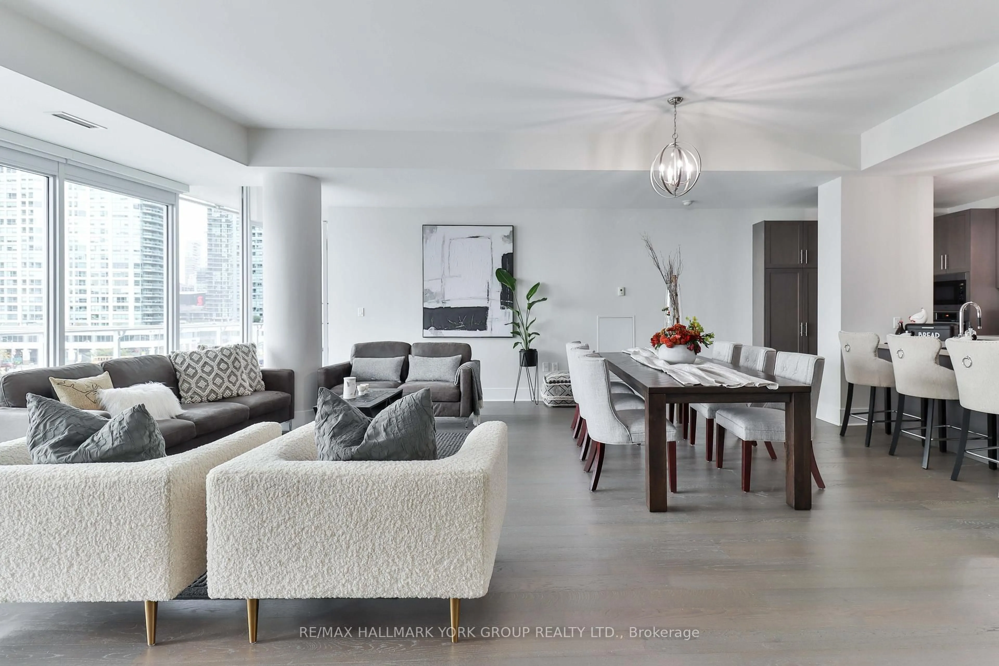 Living room with furniture, unknown for 29 Queens Quay #505, Toronto Ontario M5E 0A4