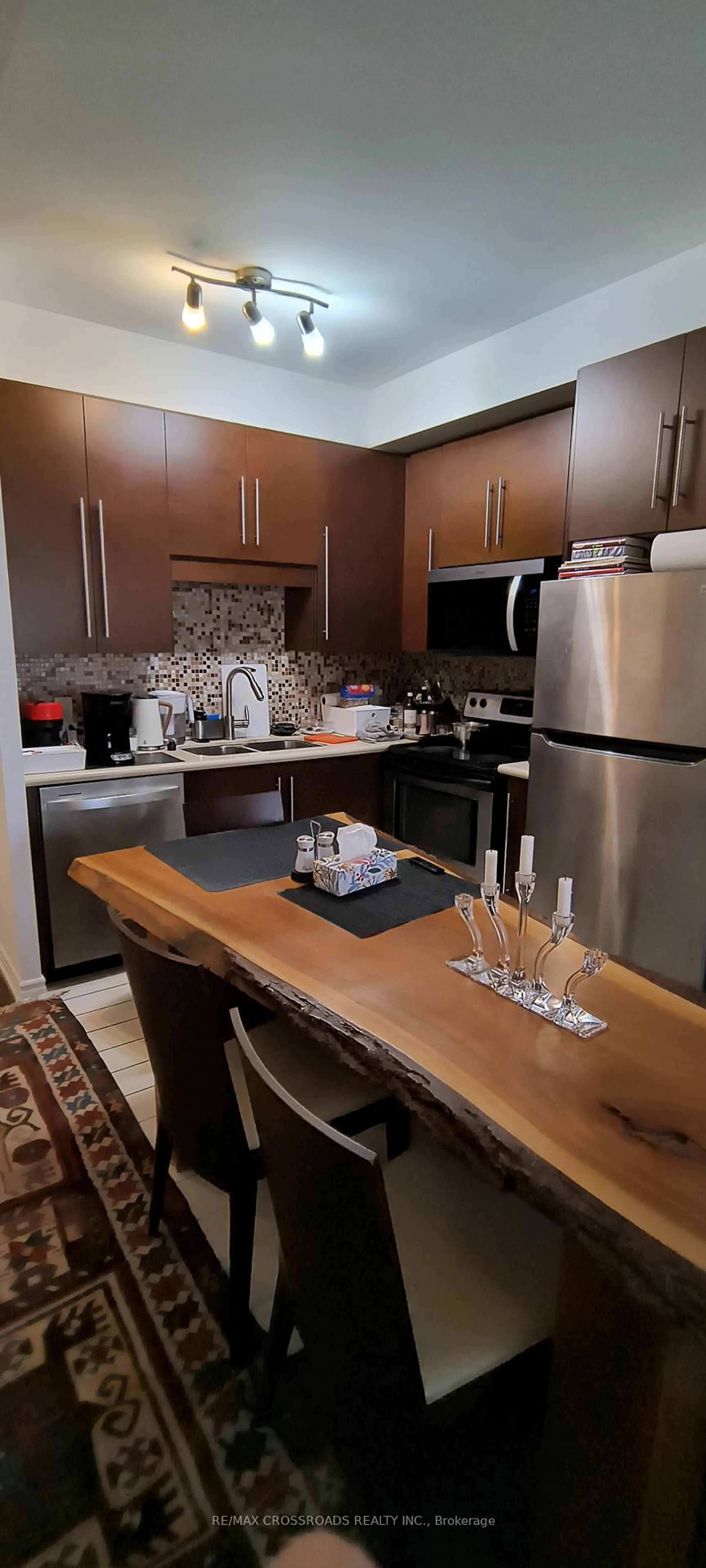 Standard kitchen, unknown for 133 Wynford Dr #1802, Toronto Ontario M3J 0J4