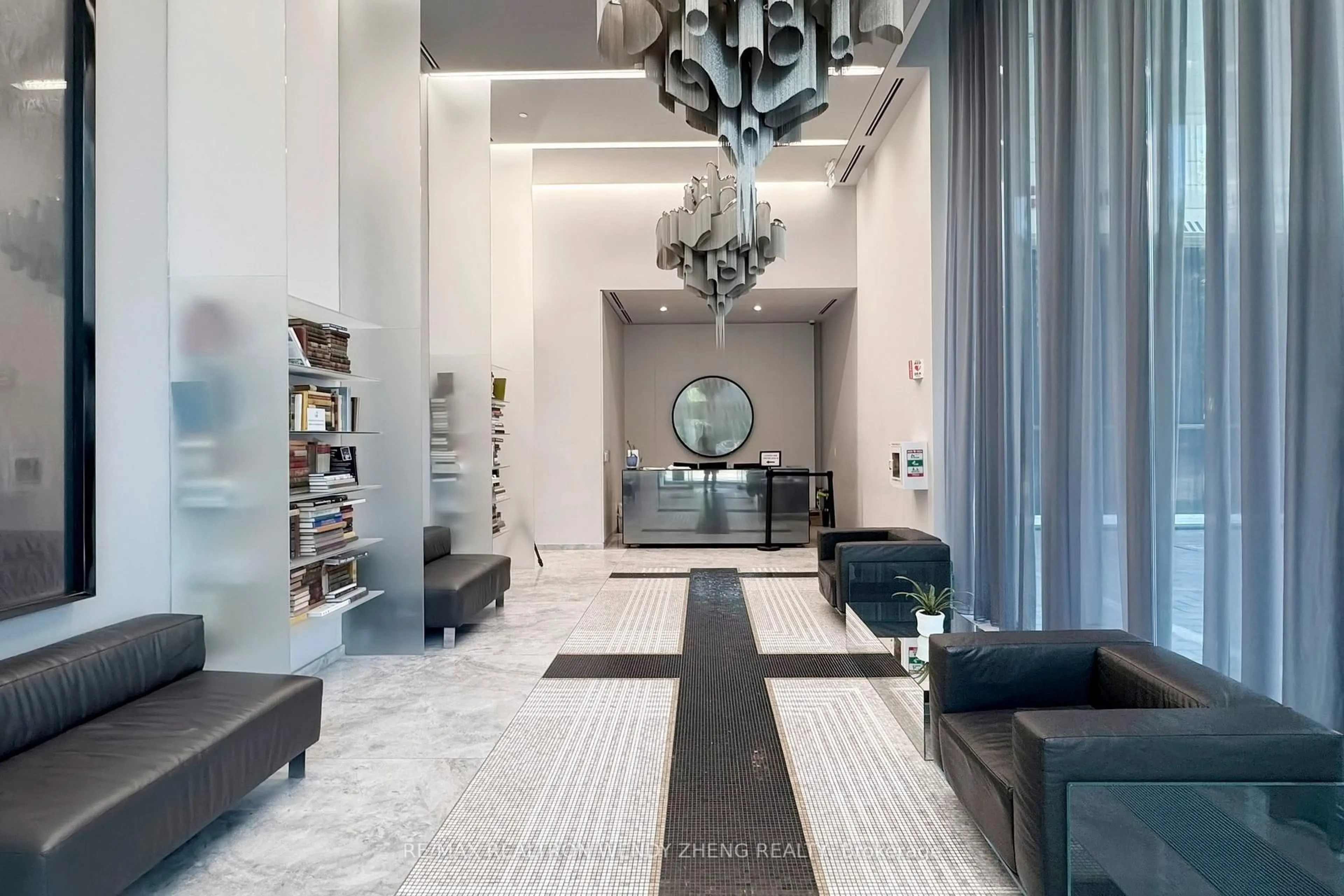 Lobby for 8 Hillsdale Ave #1133, Toronto Ontario M4S 0B2