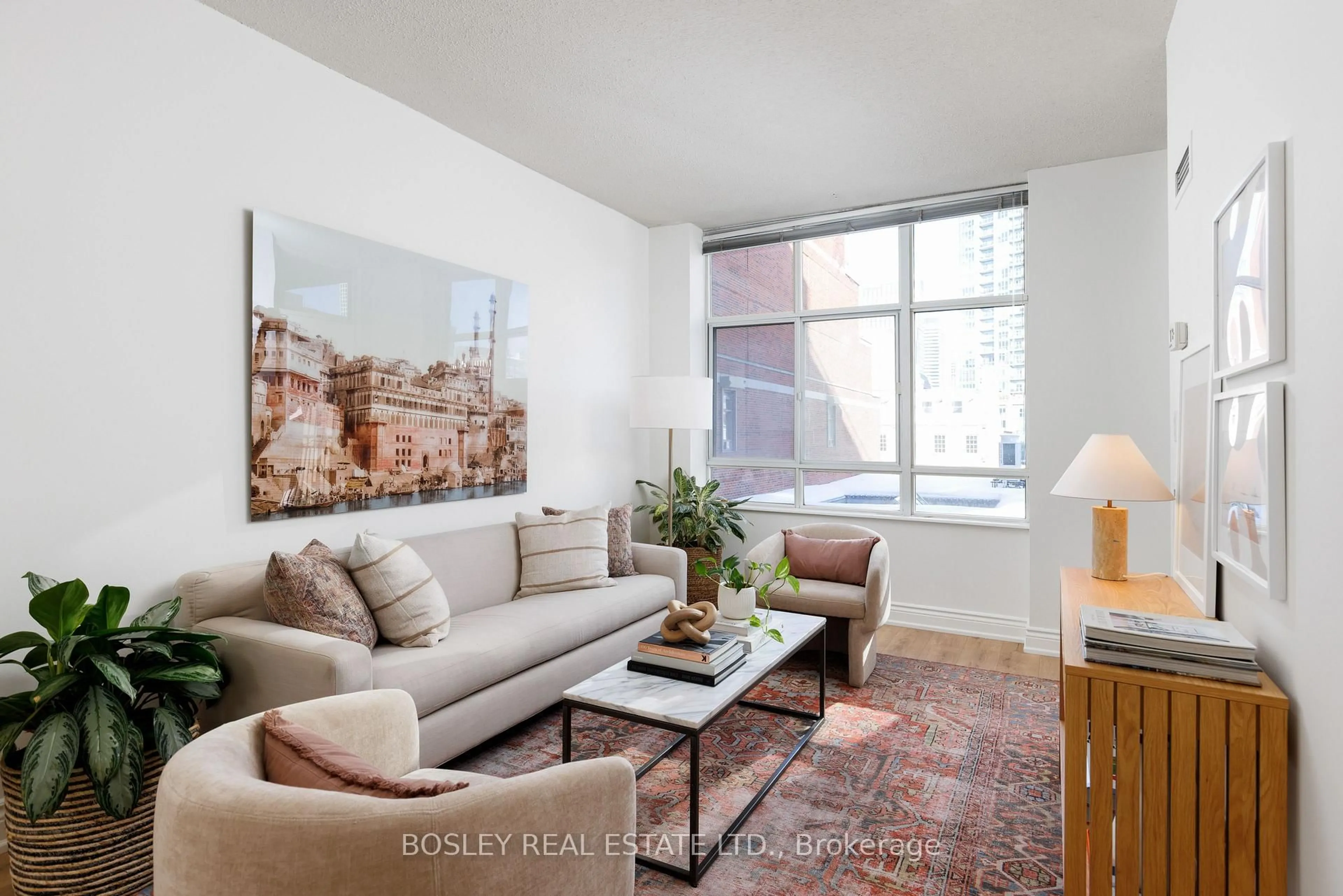 Living room with furniture, unknown for 39 Jarvis St #505, Toronto Ontario M5E 1Z5