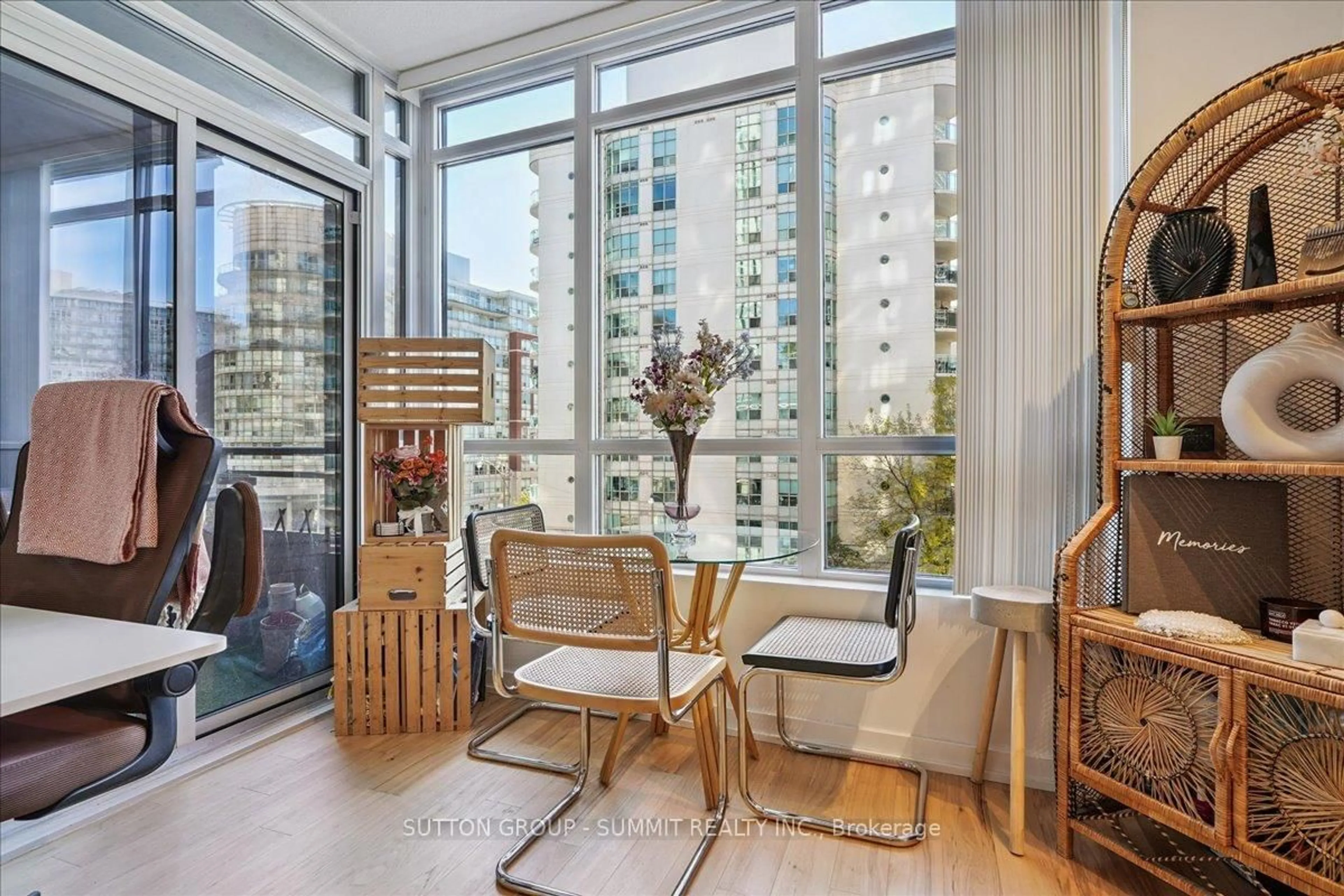 Unknown for 38 Dan Leckie Way #515, Toronto Ontario M5V 2V6