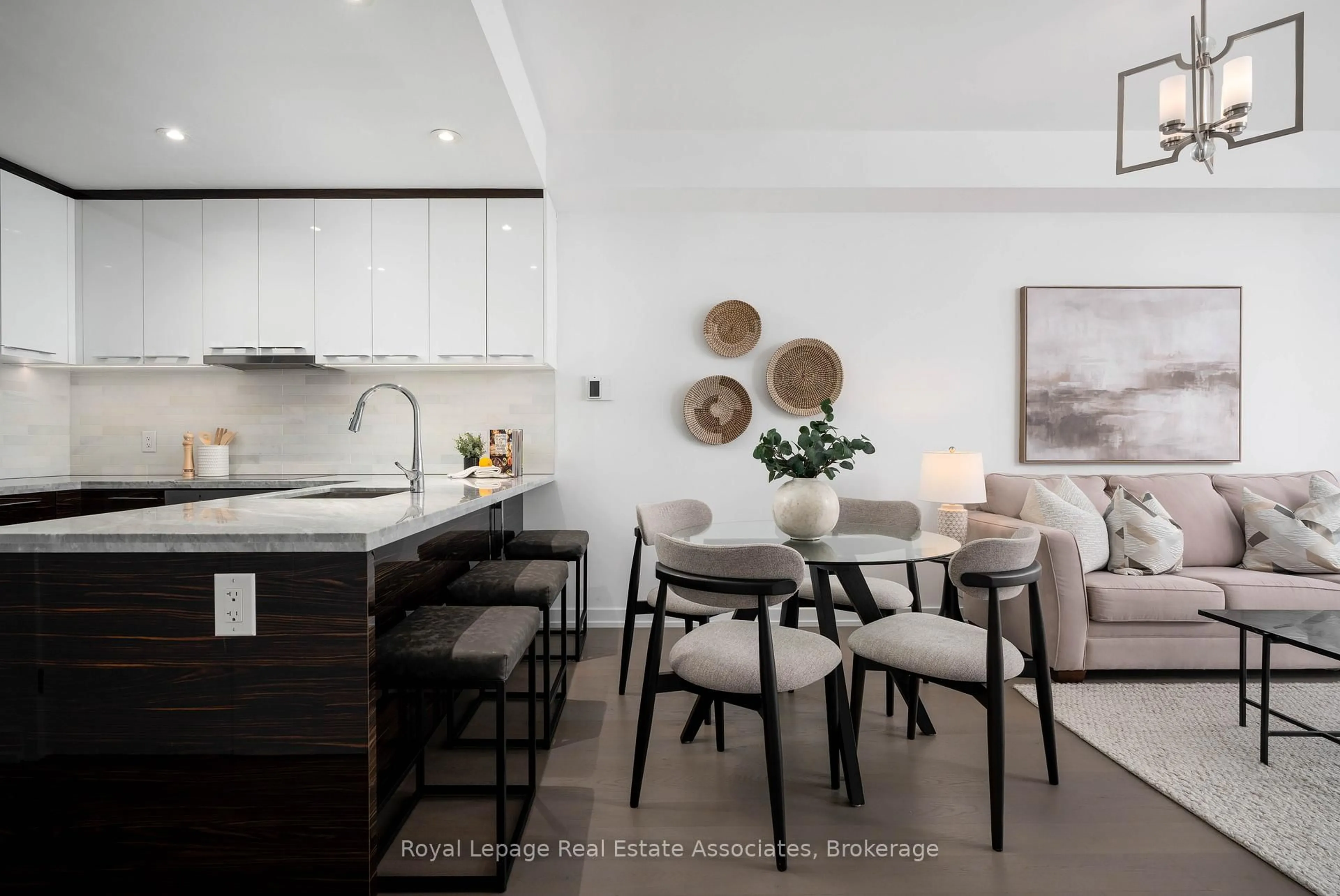 Open concept kitchen, unknown for 488 University Ave #3706, Toronto Ontario L6H 3V8