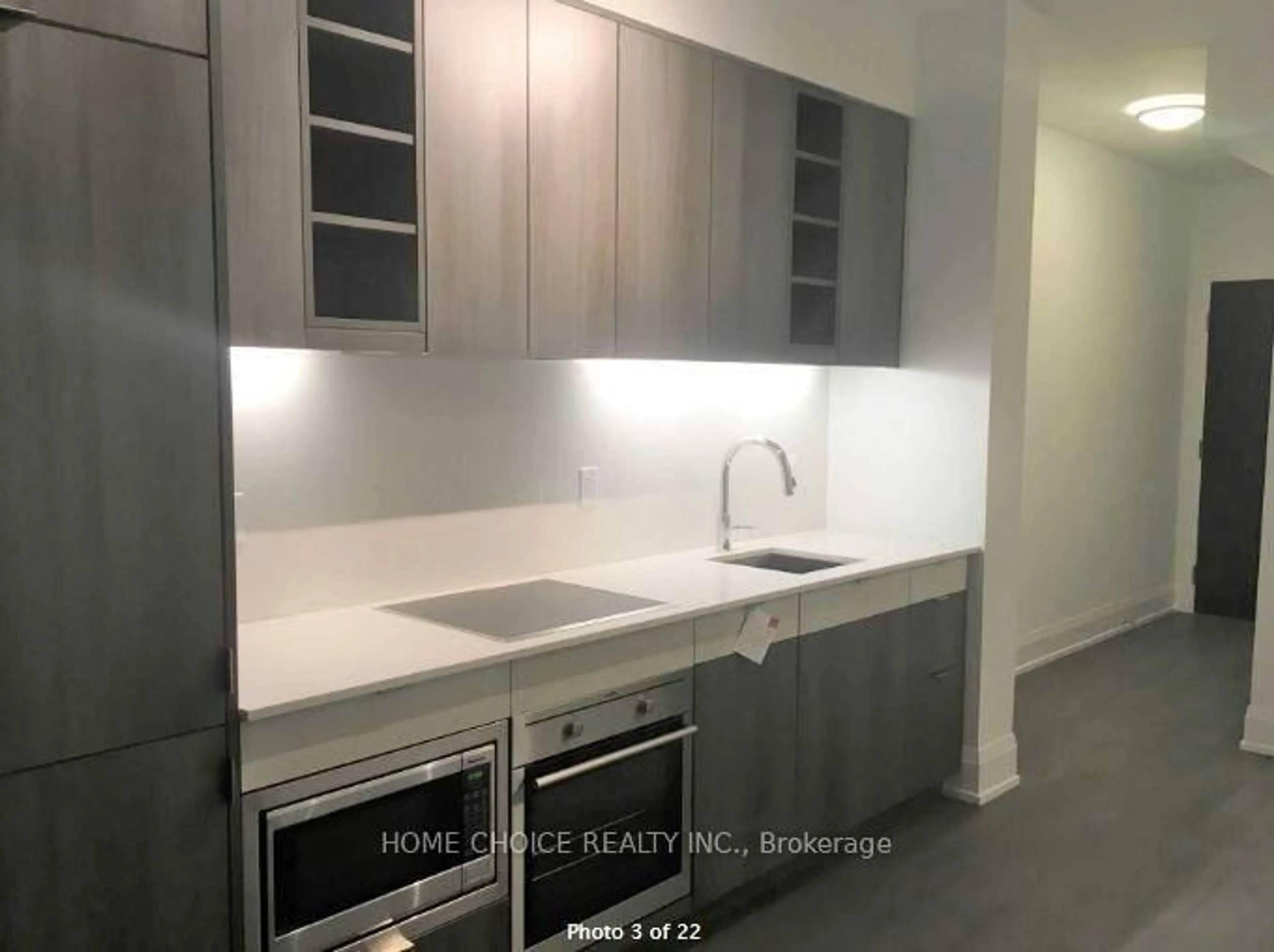 Standard kitchen, unknown for 101 Erskine Ave #1403, Toronto Ontario M4P 1Y5