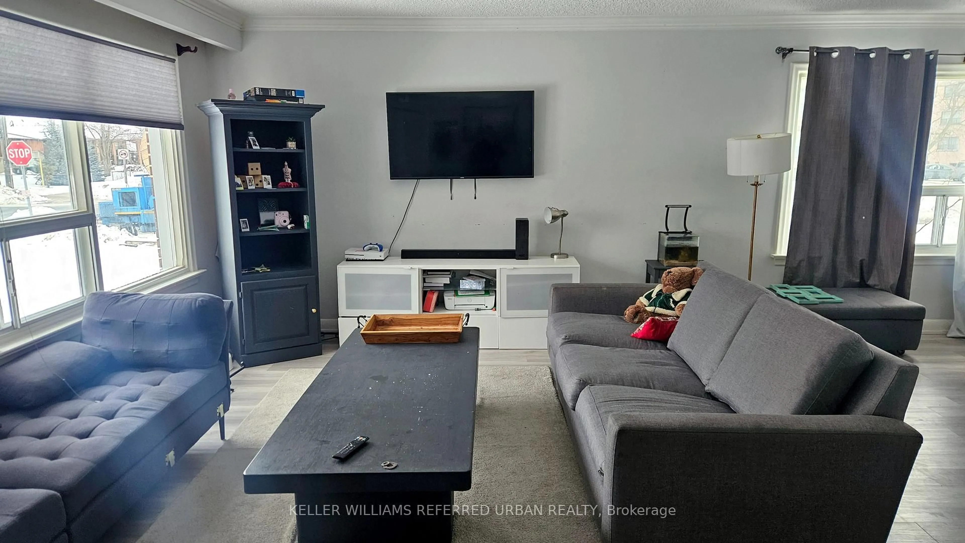 Living room with furniture, unknown for 1 Model Ave, Toronto Ontario M3H 1V9