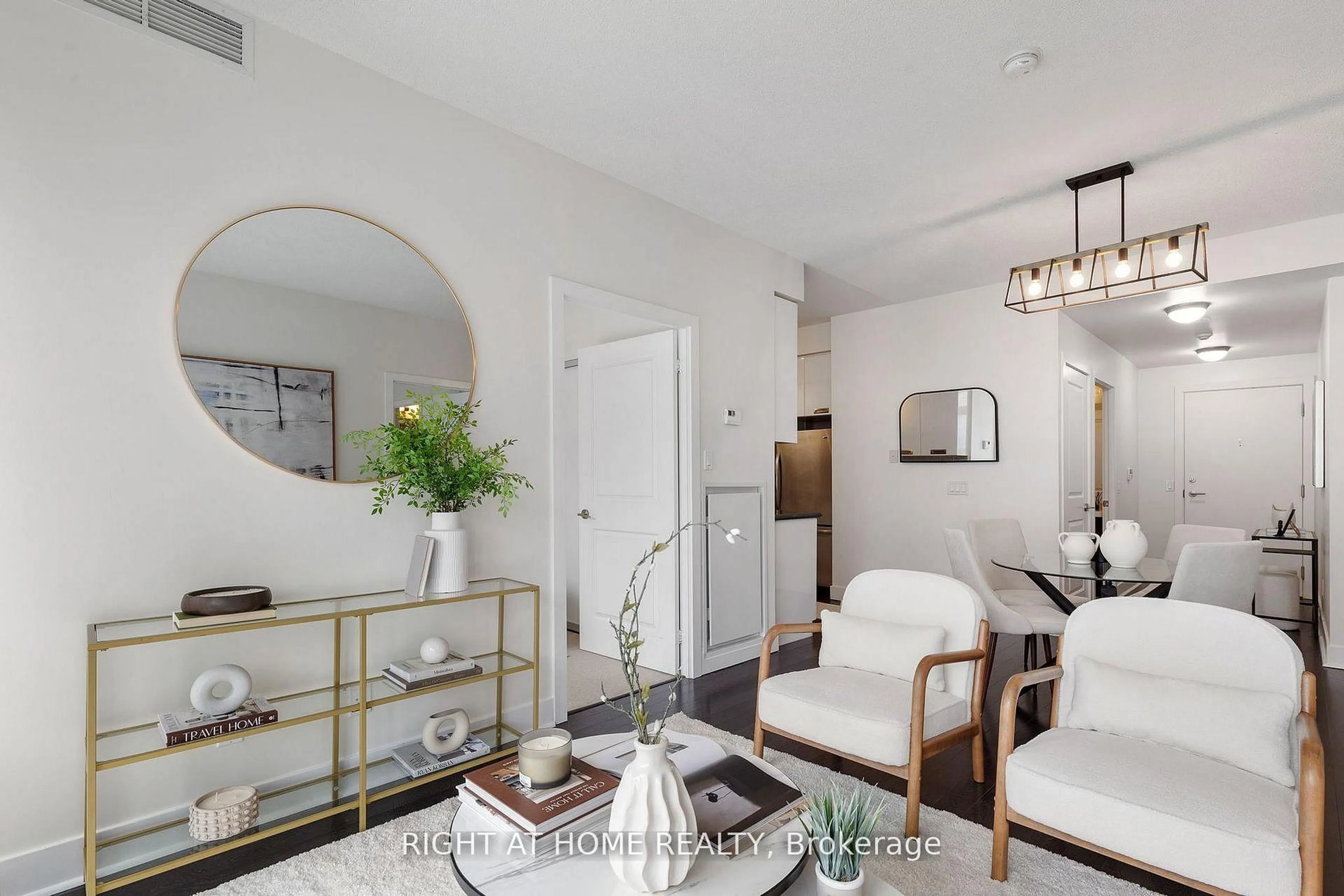 Unknown for 90 Stadium Rd #732, Toronto Ontario M5V 3W5