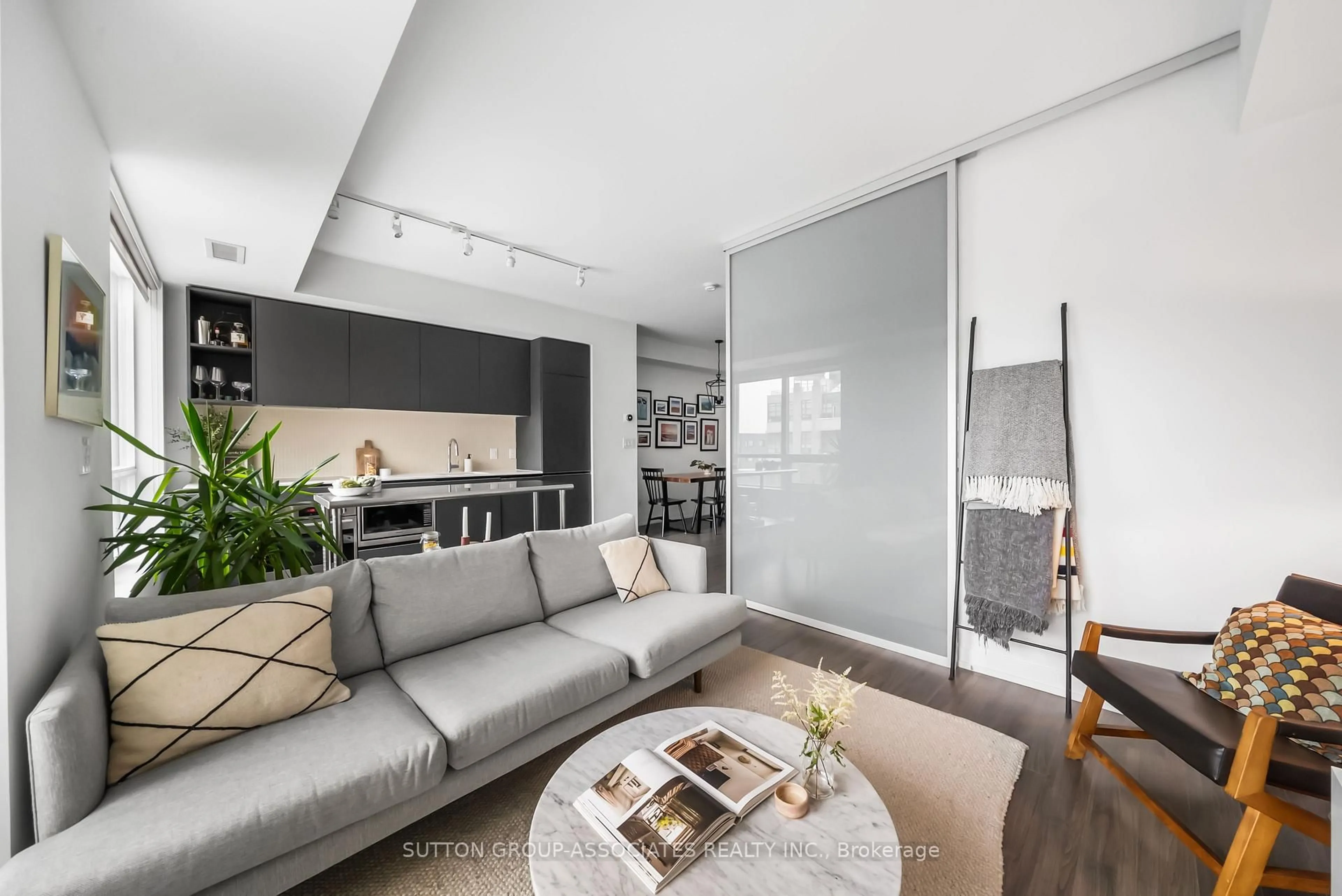 Living room with furniture, unknown for 377 Madison Ave #502, Toronto Ontario M4V 3E1