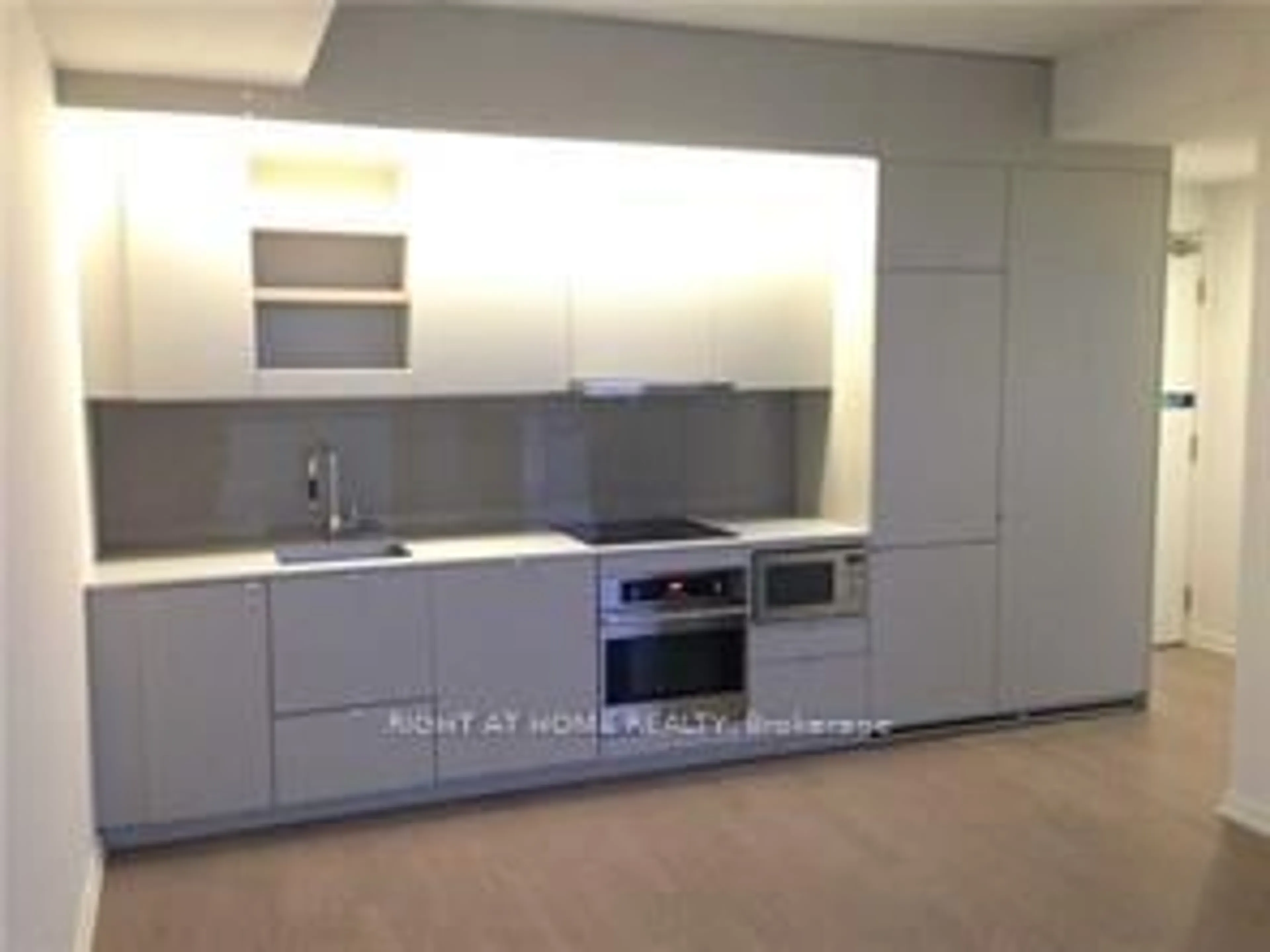 Standard kitchen, unknown for 101 Peter St #3907, Toronto Ontario M5V 2G9