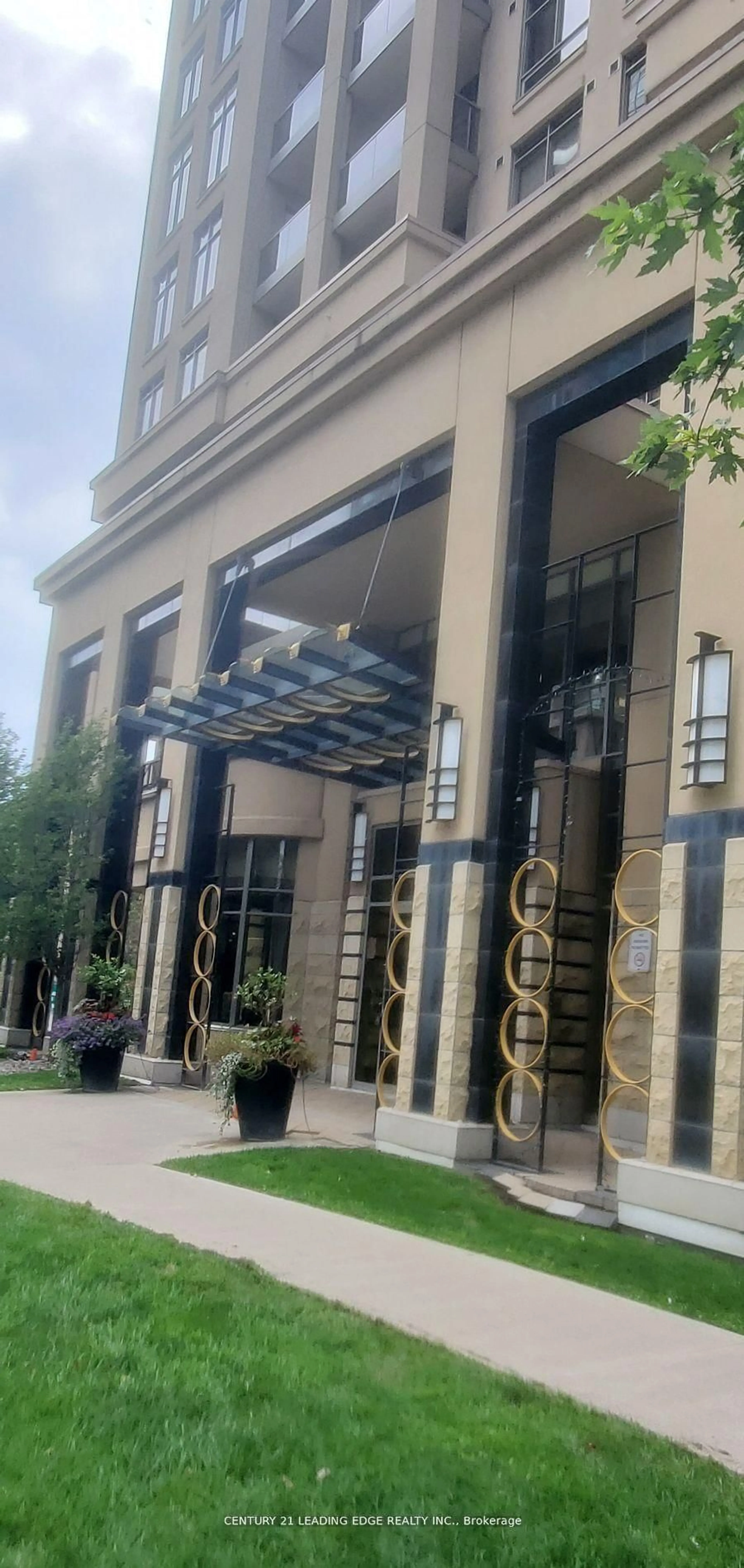 Lobby for 18 Kenaston Gdns #212, Toronto Ontario M2K 1G8