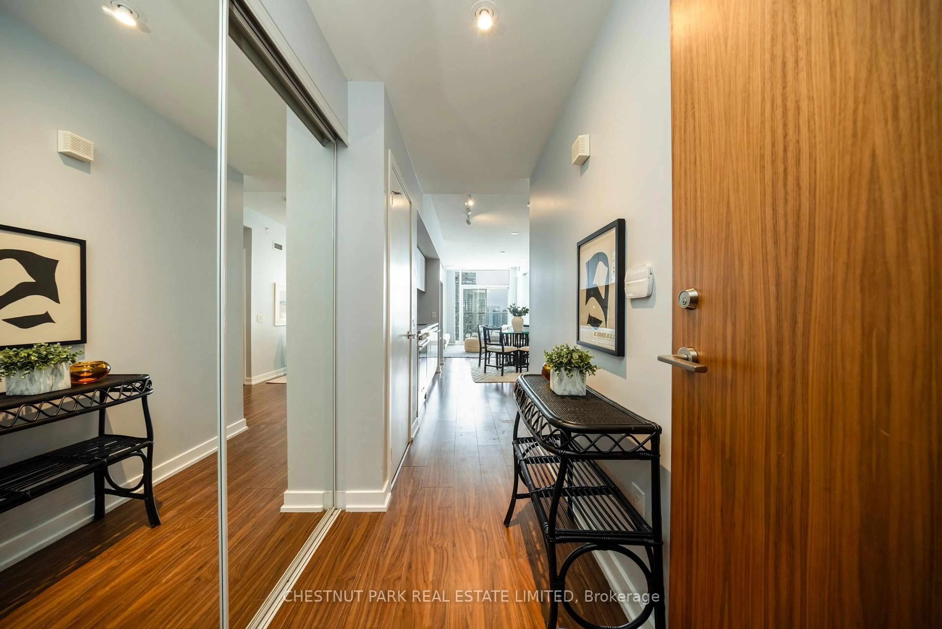 Indoor entryway for 75 Queens Wharf Rd #3903, Toronto Ontario M5V 0J8