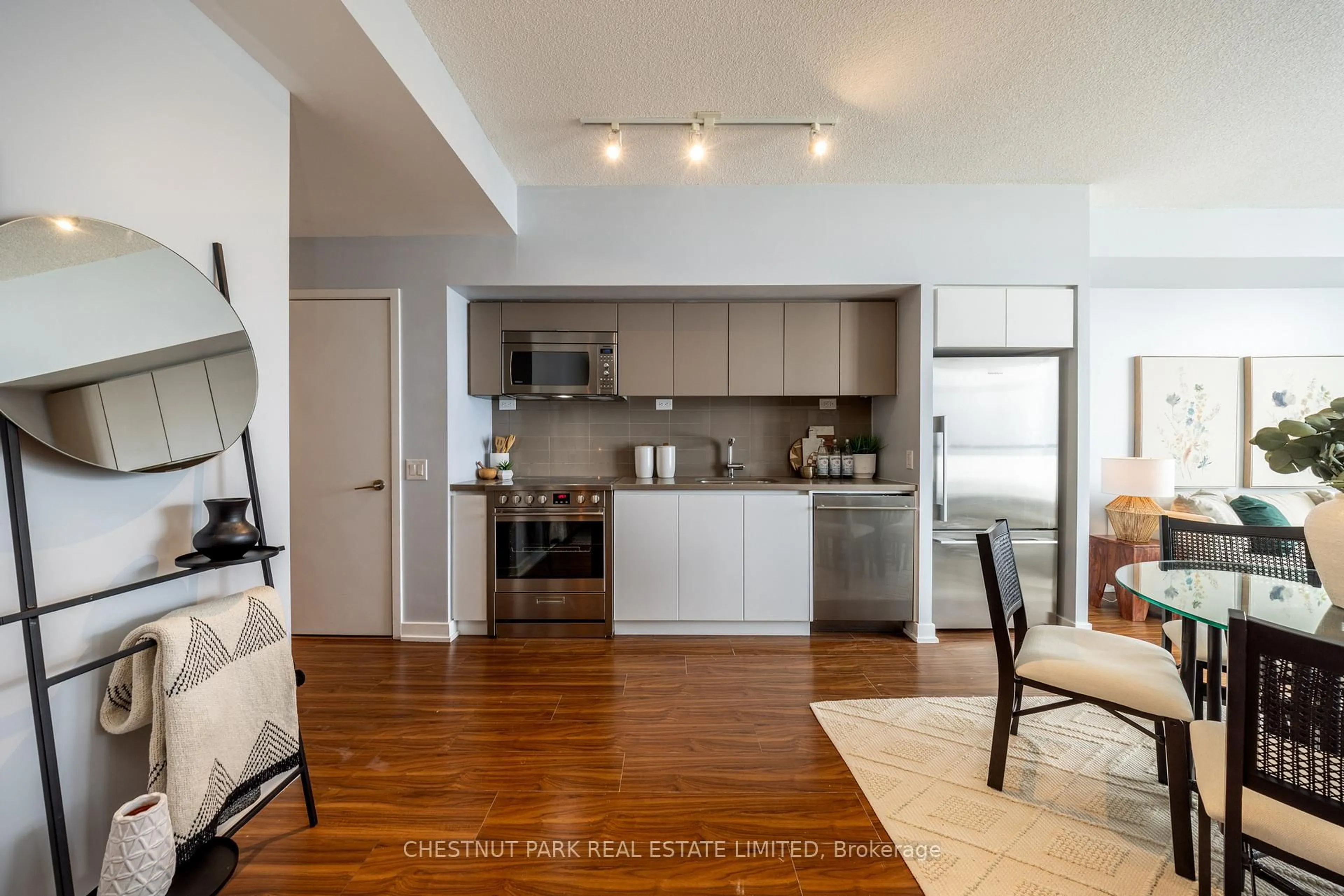 Open concept kitchen, unknown for 75 Queens Wharf Rd #3903, Toronto Ontario M5V 0J8