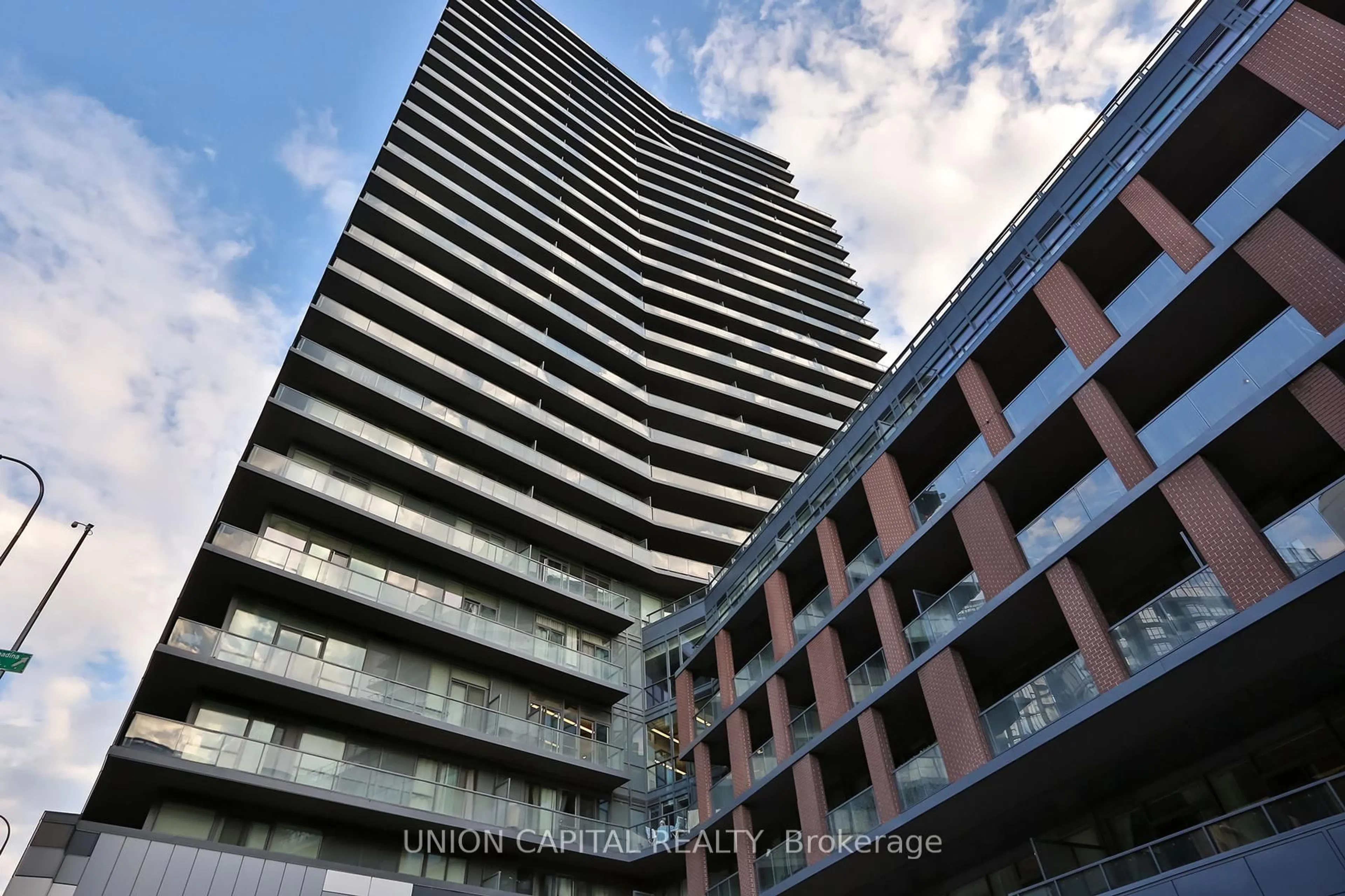 Unknown for 20 Bruyeres Mews #1103, Toronto Ontario M5V 0G8