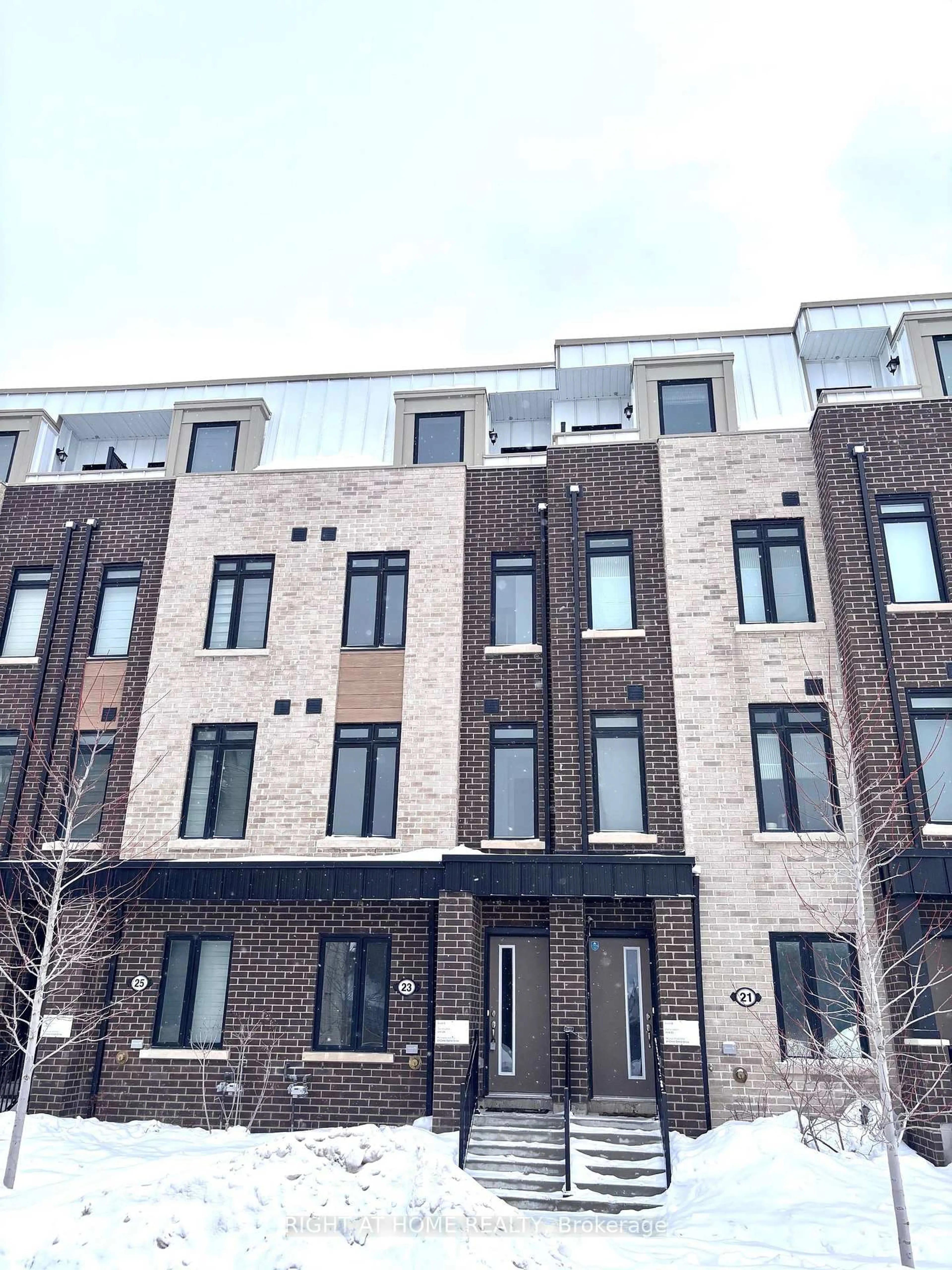 Home with brick exterior material, building for 23 Case Ootes Dr, Toronto Ontario M4A 0A9