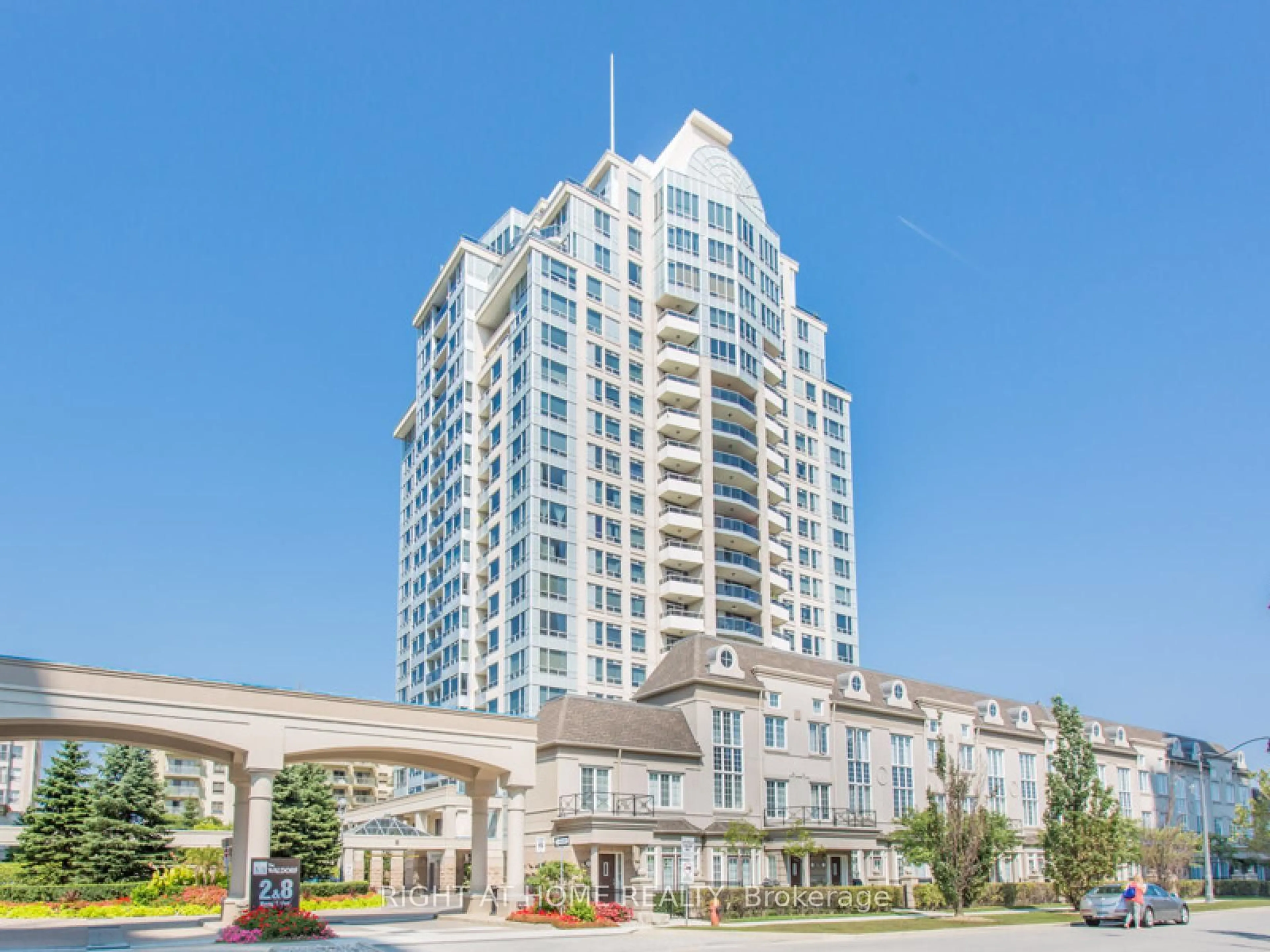 Indoor foyer for 8 Rean Dr #1909, Toronto Ontario M2K 3B9