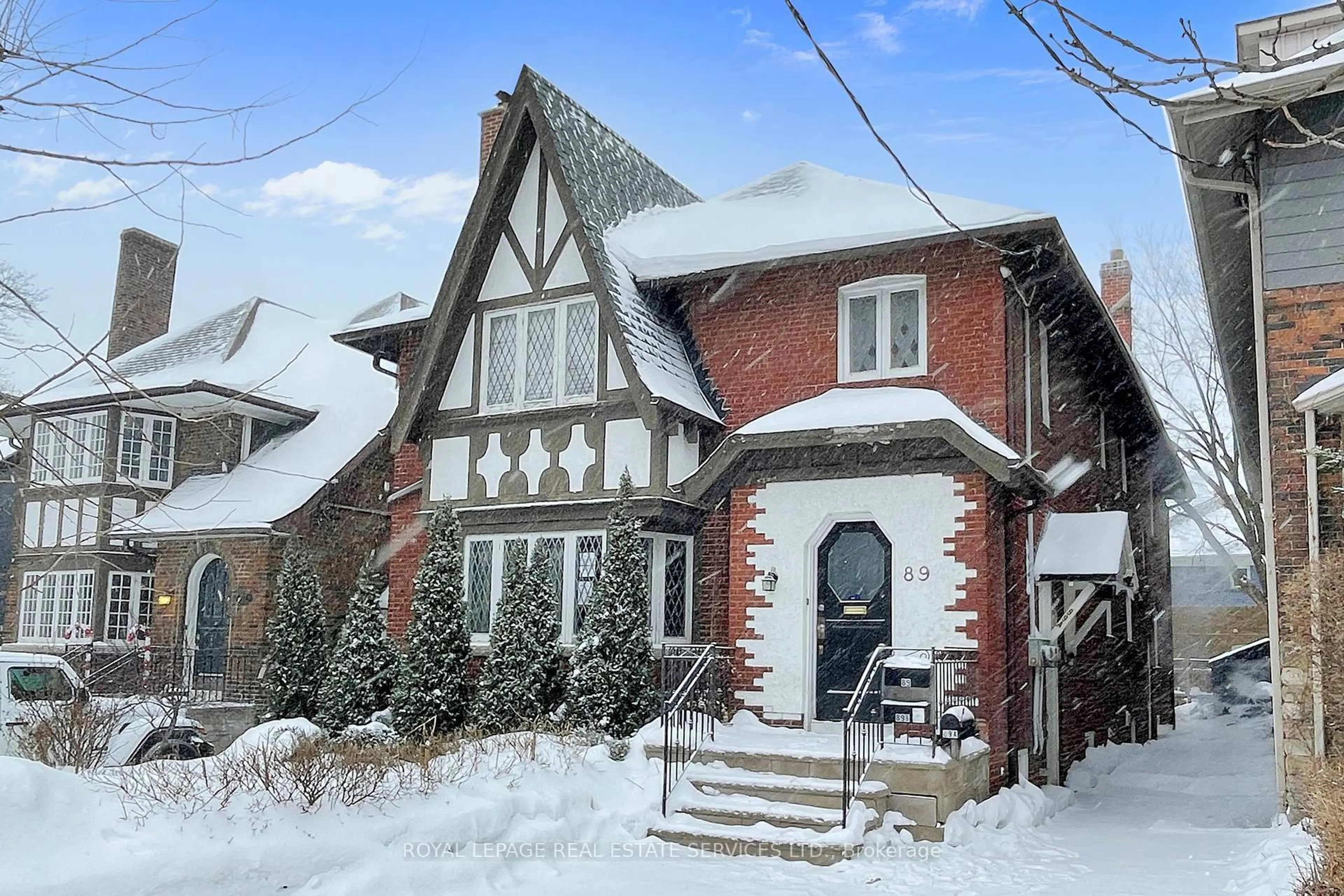 Home with brick exterior material, street for 89 Oriole Pkwy, Toronto Ontario M5P 2G7