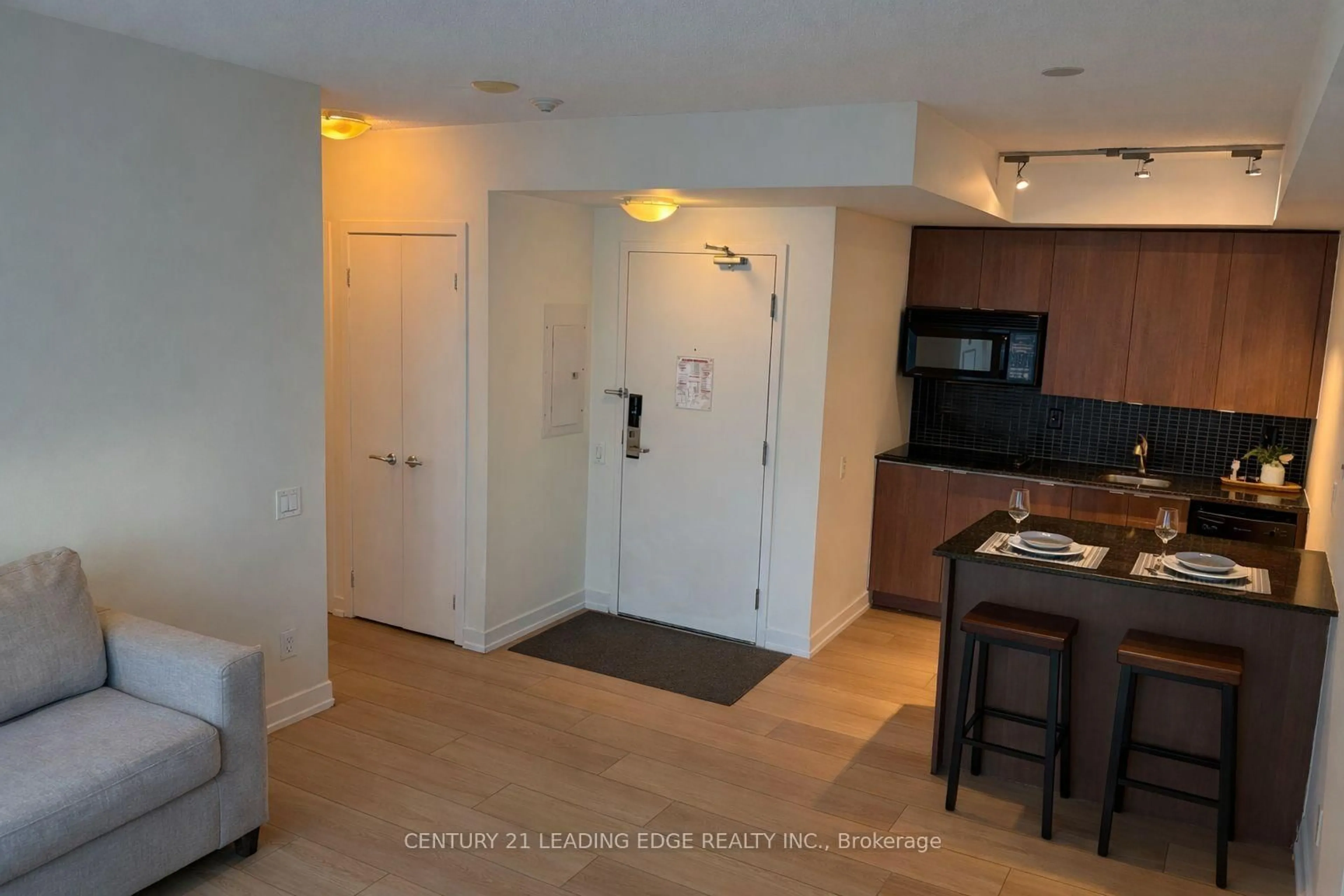 Unknown for 8 Colborne St #1103, Toronto Ontario M5E 1E1