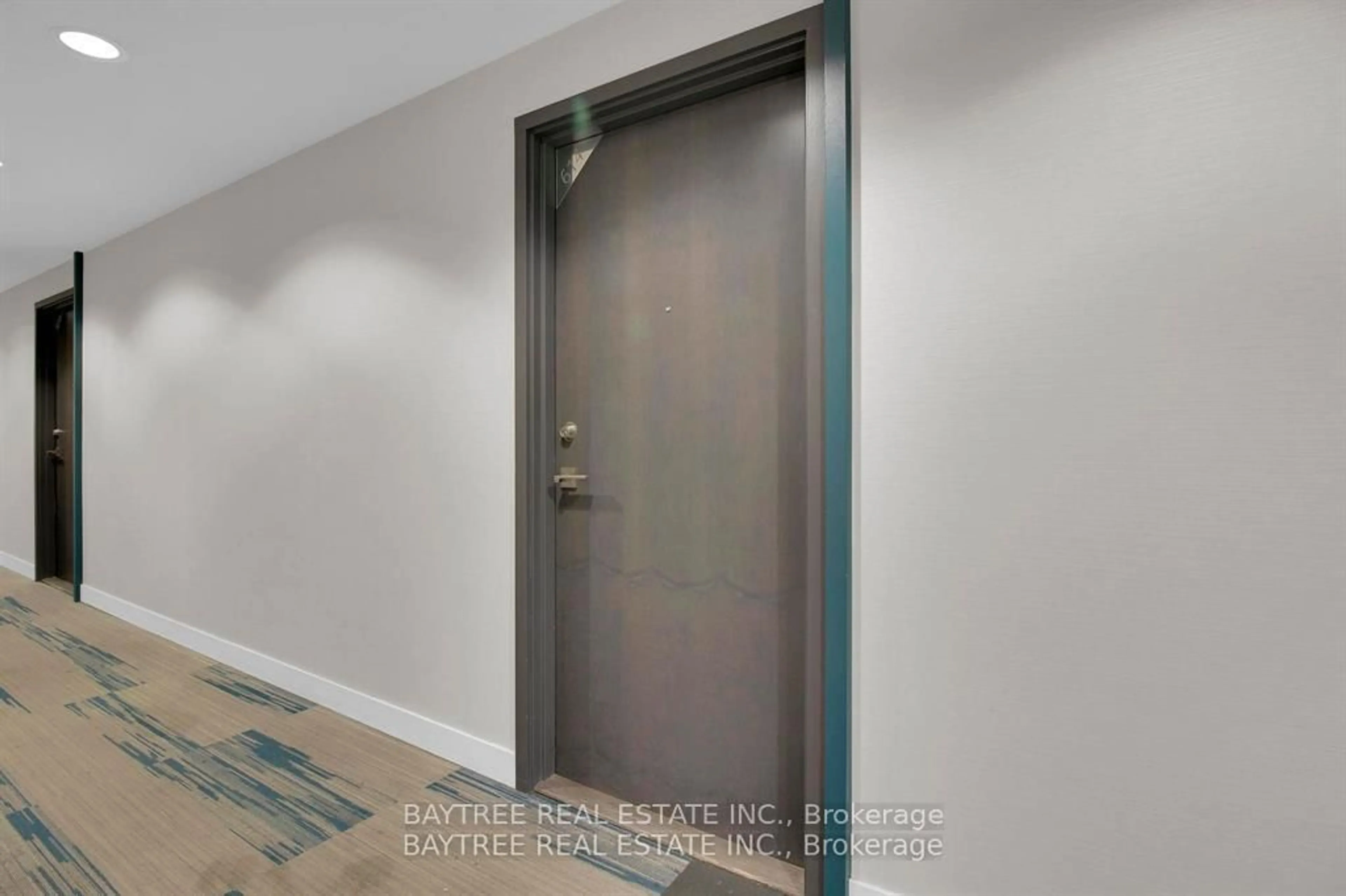 Unknown for 20 Minowan Miikan Lane #614, Toronto Ontario M6J 0E5