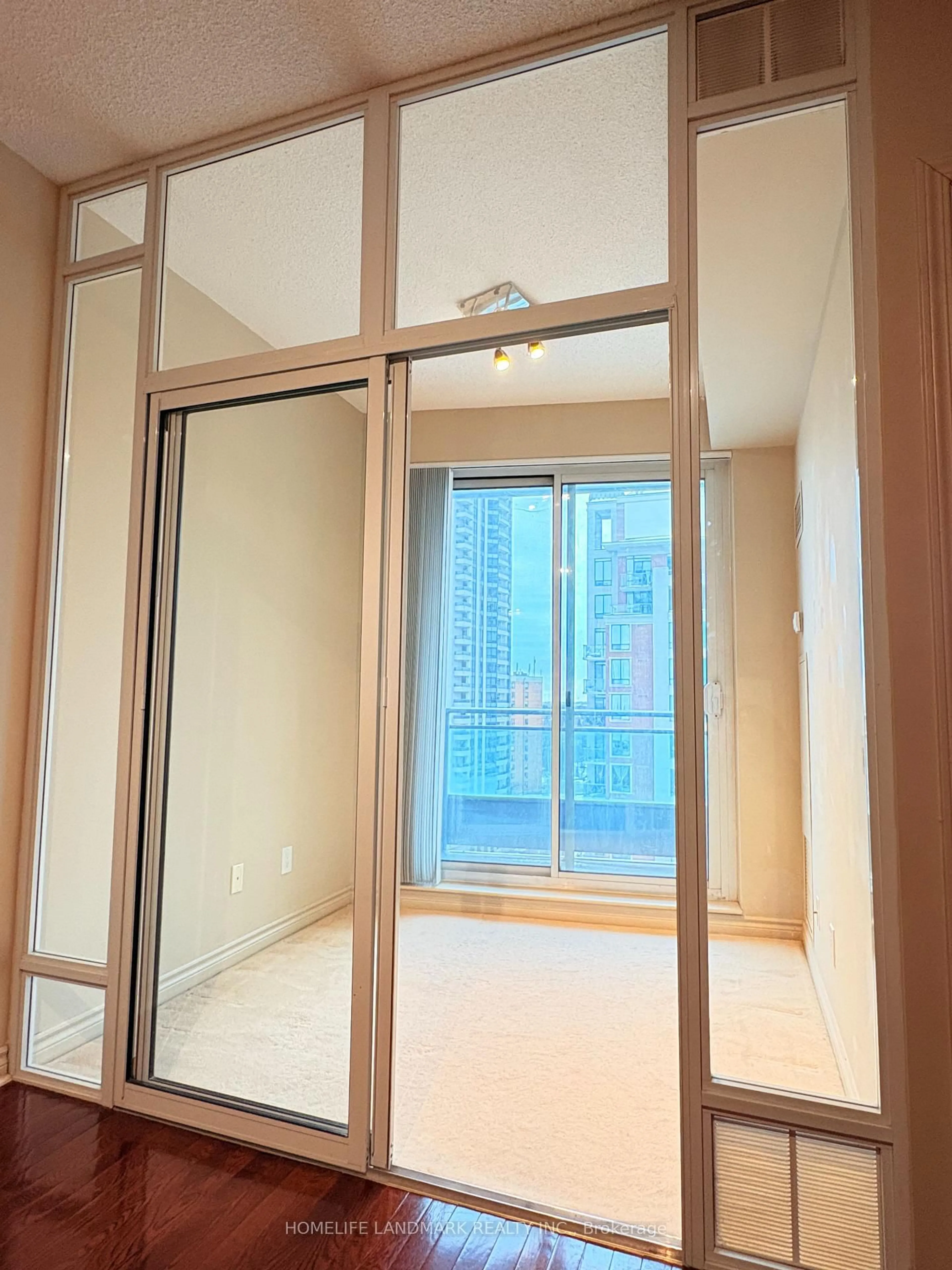 A pic of a room for 60 Byng Ave, Toronto Ontario M2N 4K3