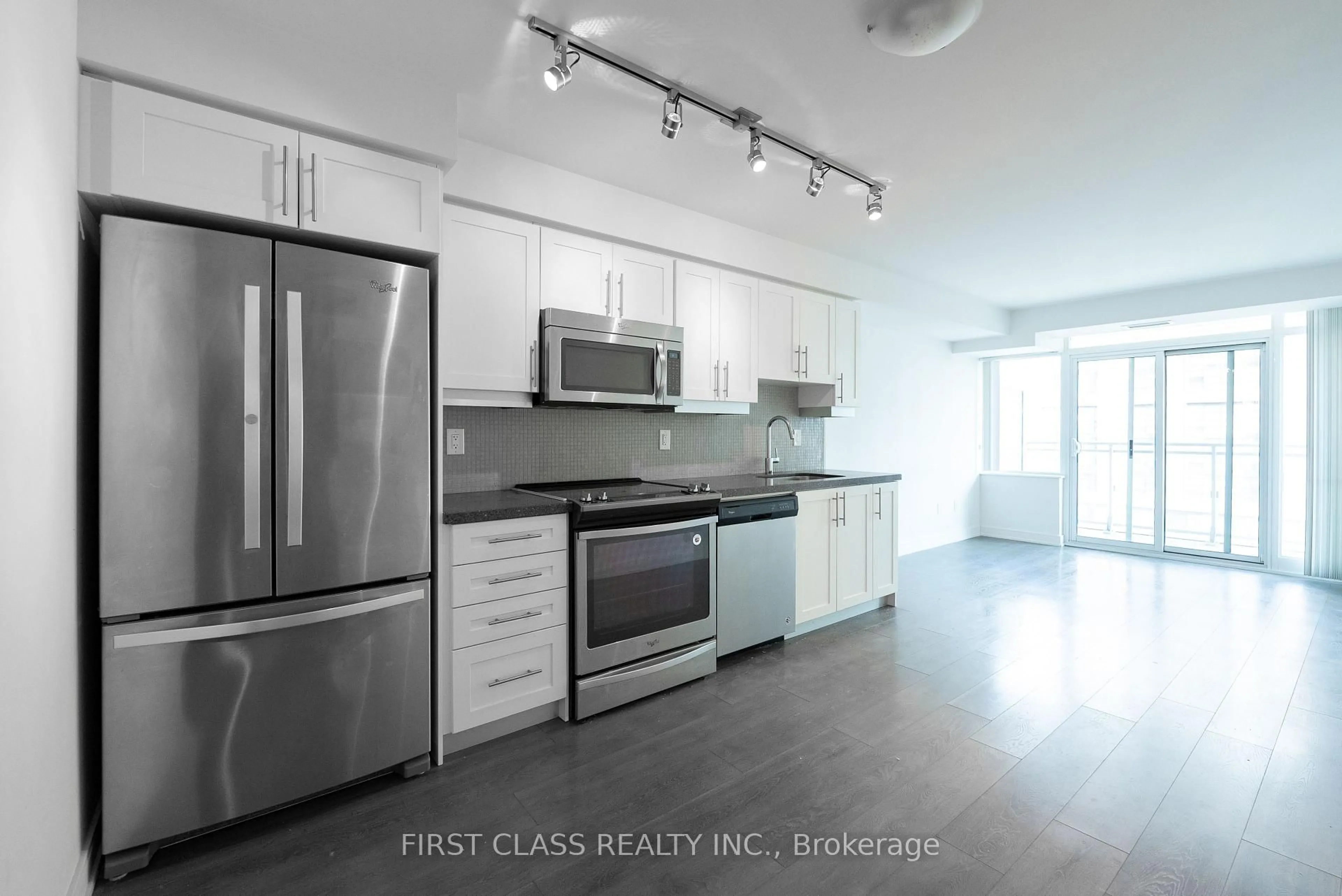 Unknown for 525 Adelaide St #1022, Toronto Ontario M5V 0N7