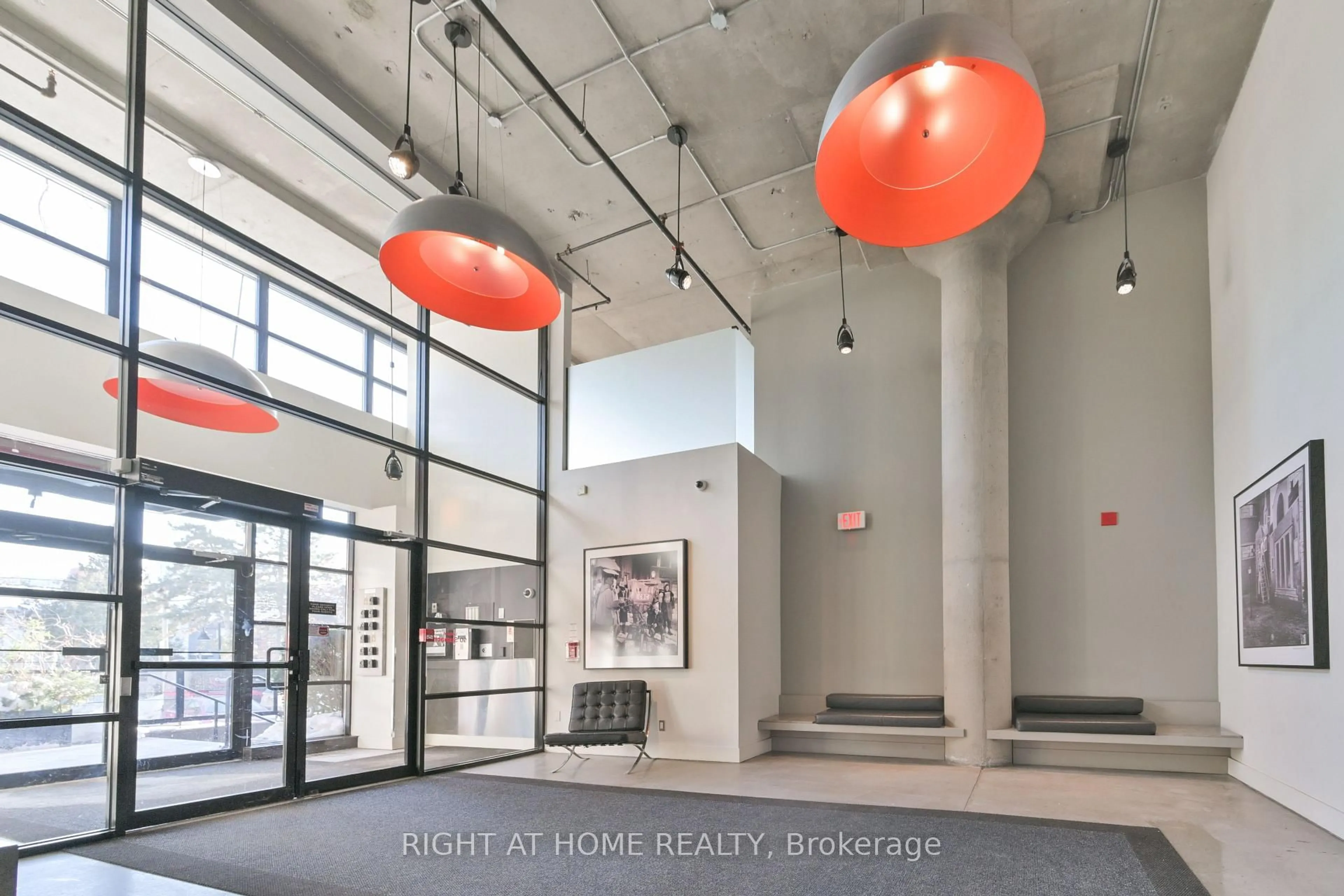 Unknown for 90 Sumach St #315, Toronto Ontario M5A 3J9