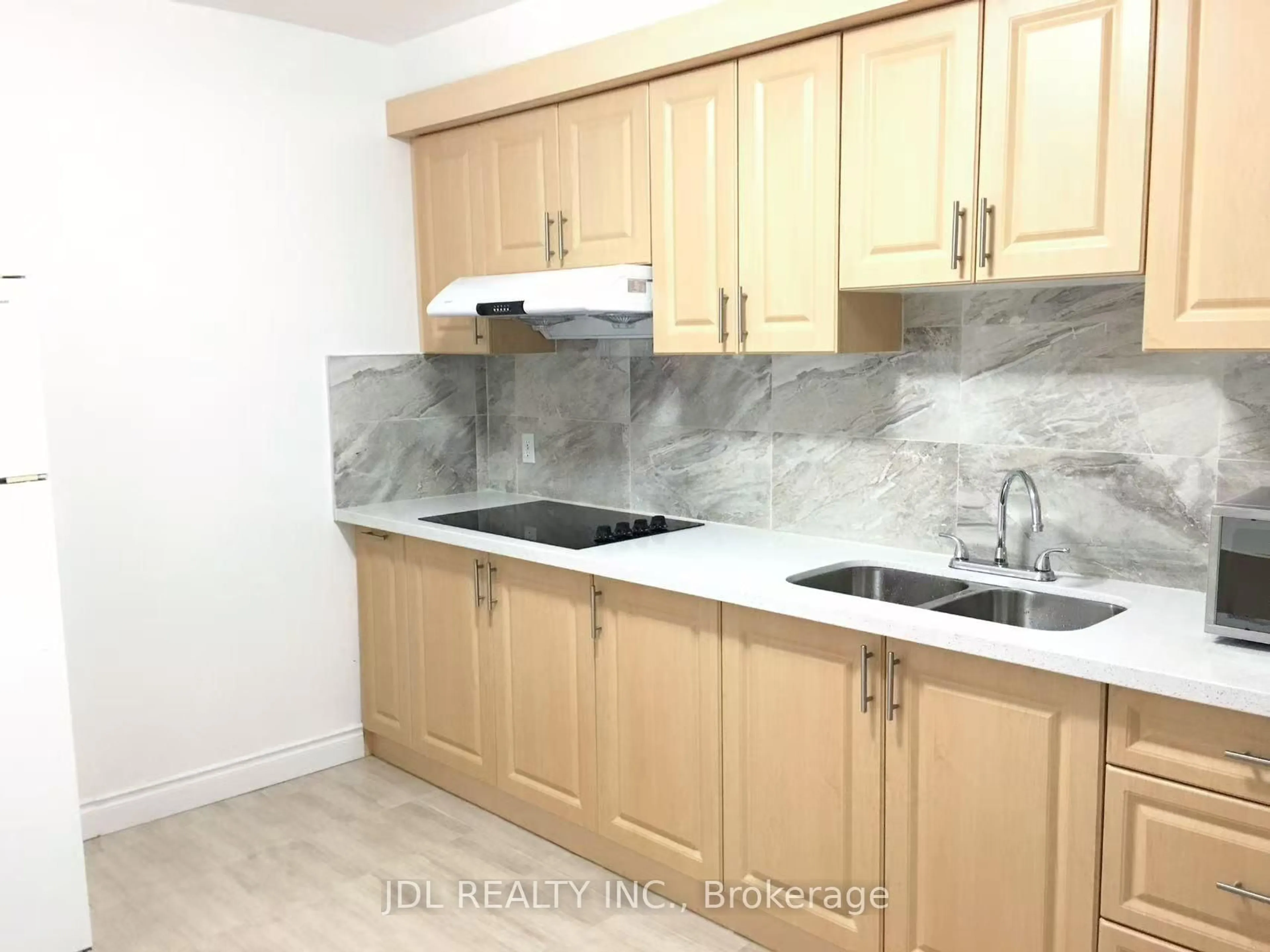 Standard kitchen, unknown for 46 Sullivan St, Toronto Ontario M5T 1C1