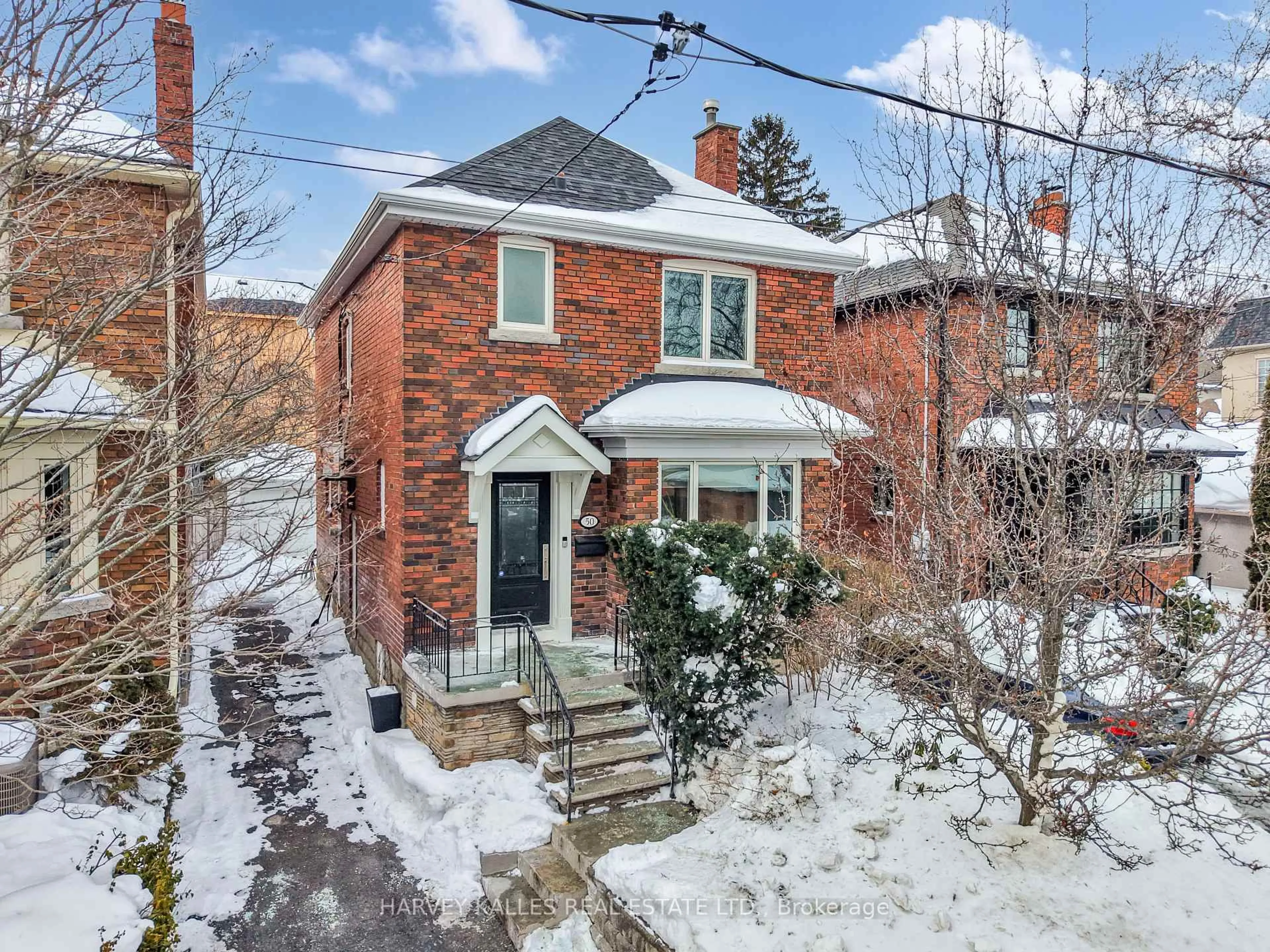Home with brick exterior material, street for 50 Elm Rd, Toronto Ontario M5M 3T4