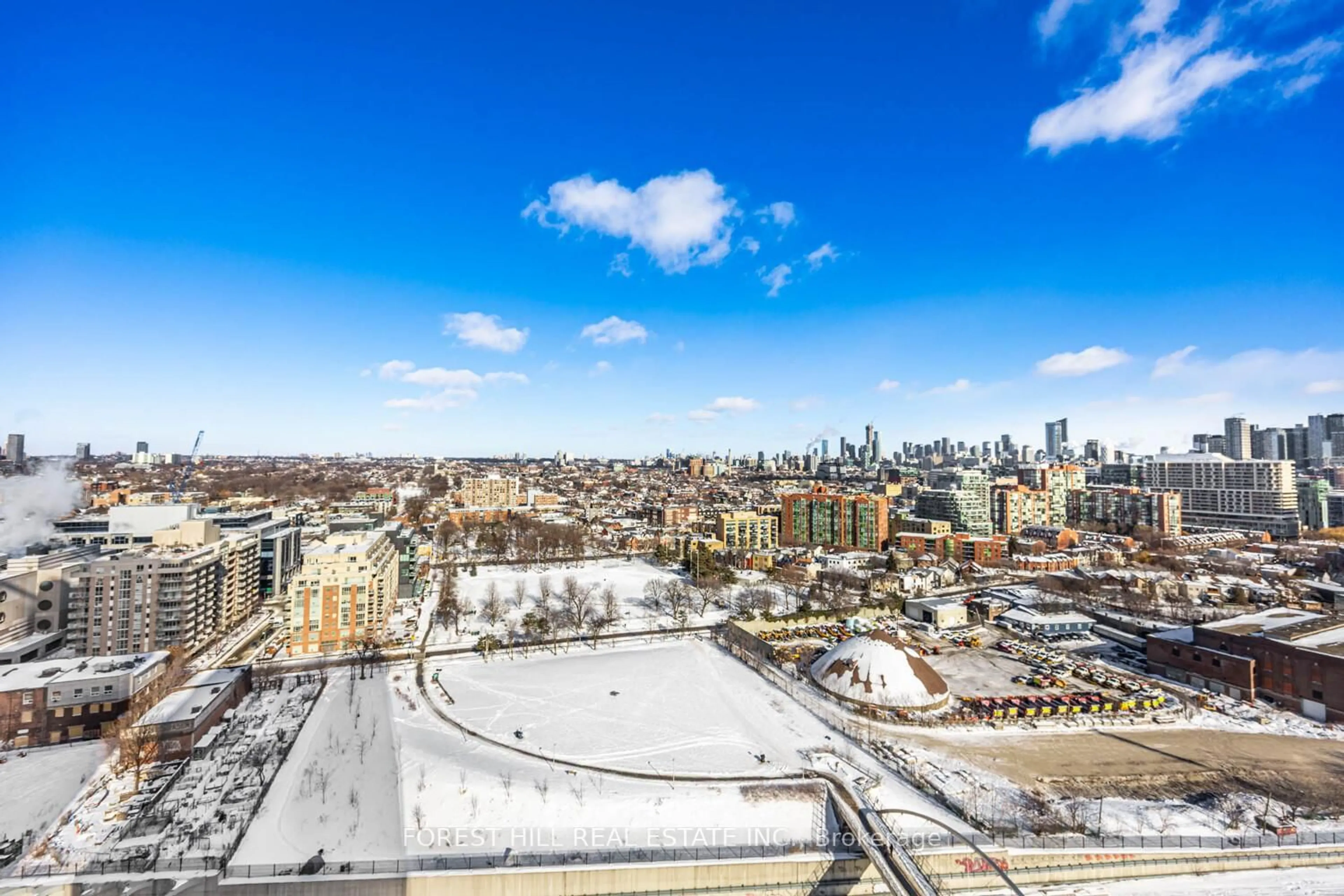 A pic from outside/outdoor area/front of a property/back of a property/a pic from drone, city buildings view from balcony for 30 Ordnance St #1909, Toronto Ontario M6K 0C8
